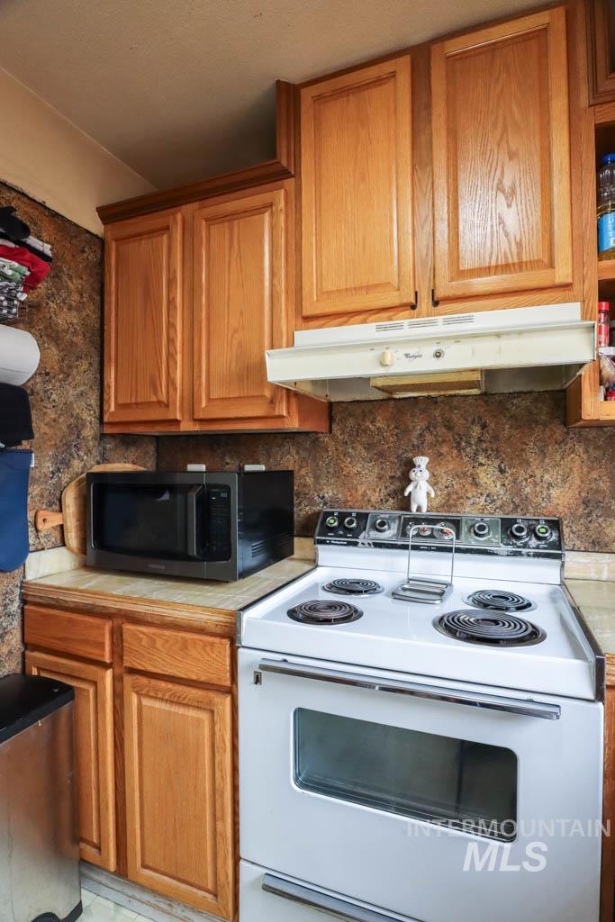 99 NW 9th St, Ontario, Oregon 97914-0000, 3 Bedrooms, 2 Bathrooms, Residential For Sale, Price $264,999,MLS 98957460