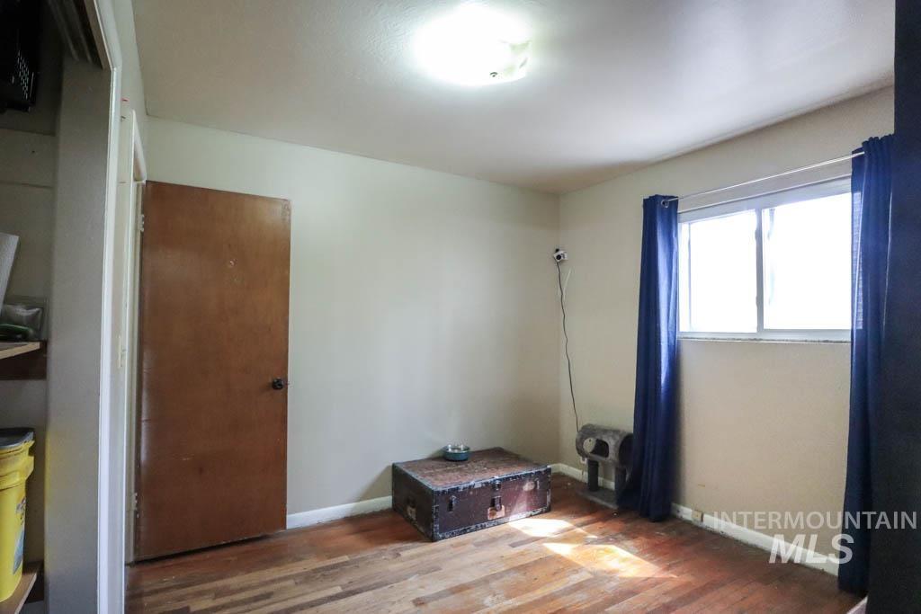 99 NW 9th St, Ontario, Oregon 97914-0000, 3 Bedrooms, 2 Bathrooms, Residential For Sale, Price $264,999,MLS 98957460