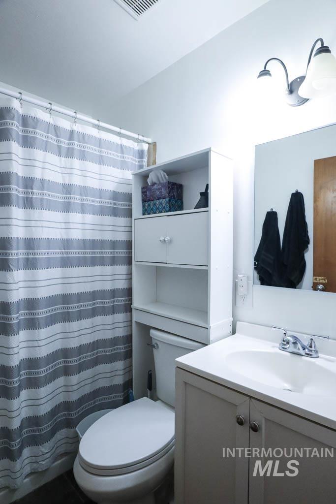 99 NW 9th St, Ontario, Oregon 97914-0000, 3 Bedrooms, 2 Bathrooms, Residential For Sale, Price $264,999,MLS 98957460