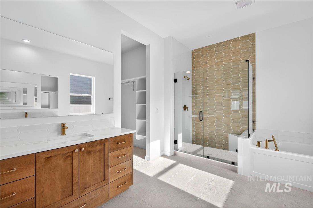 8555 S Country Wind Ave, Meridian, Idaho 83642, 4 Bedrooms, 3 Bathrooms, Residential For Sale, Price $665,000,MLS 98957461