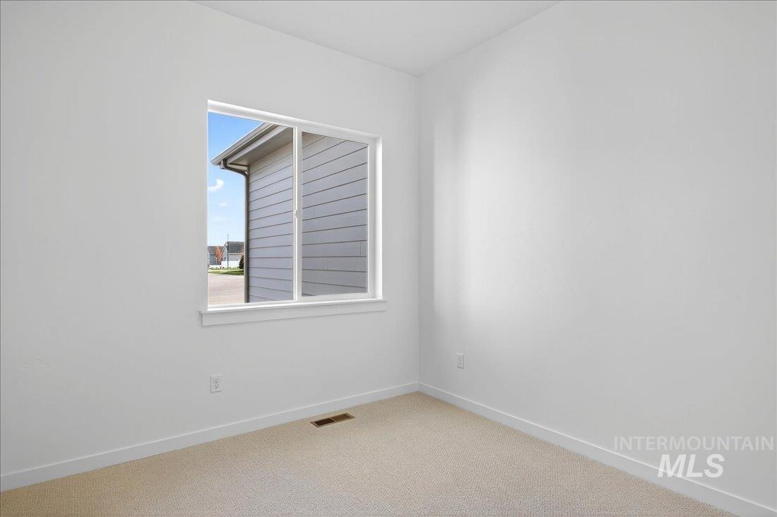 8555 S Country Wind Ave, Meridian, Idaho 83642, 4 Bedrooms, 3 Bathrooms, Residential For Sale, Price $665,000,MLS 98957461