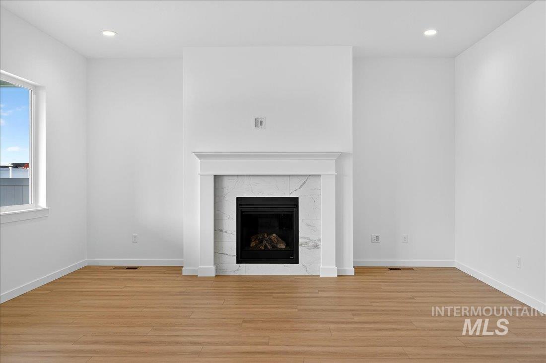 8555 S Country Wind Ave, Meridian, Idaho 83642, 4 Bedrooms, 3 Bathrooms, Residential For Sale, Price $665,000,MLS 98957461