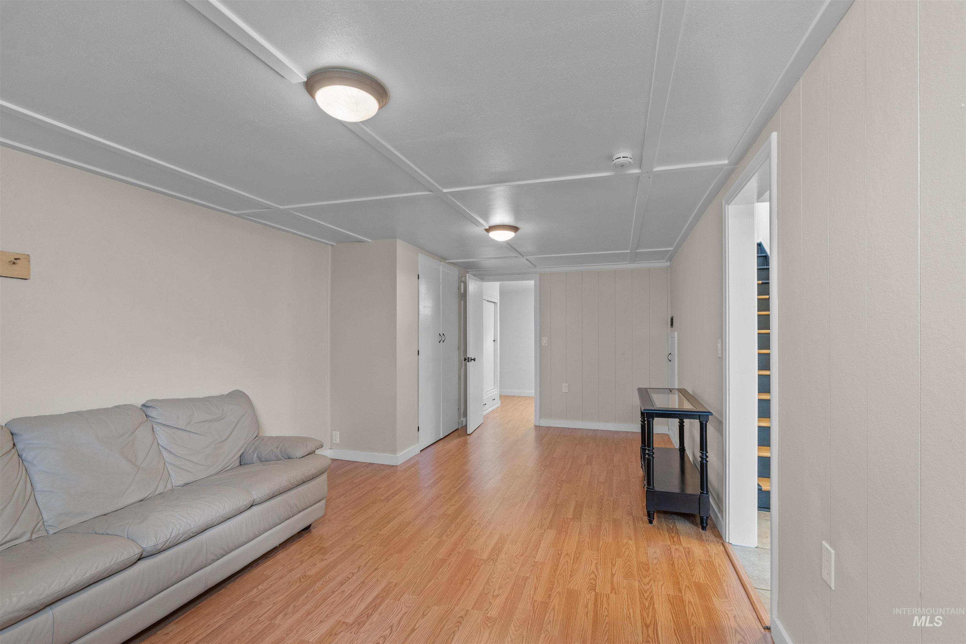 1303 4th Street, Clarkston, Washington 99403, 4 Bedrooms, 2 Bathrooms, Residential For Sale, Price $339,000,MLS 98957519