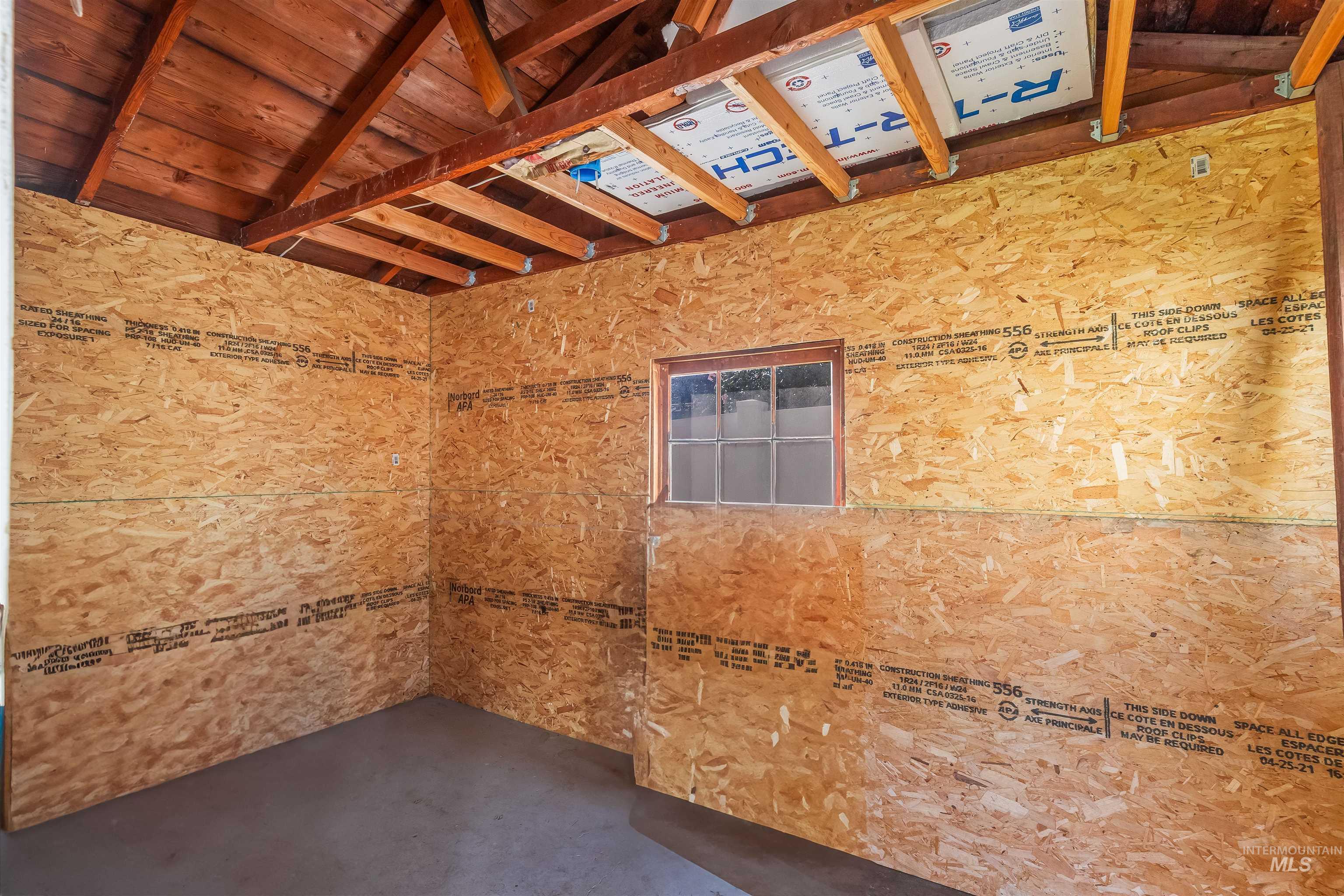 1303 4th Street, Clarkston, Washington 99403, 4 Bedrooms, 2 Bathrooms, Residential For Sale, Price $339,000,MLS 98957519