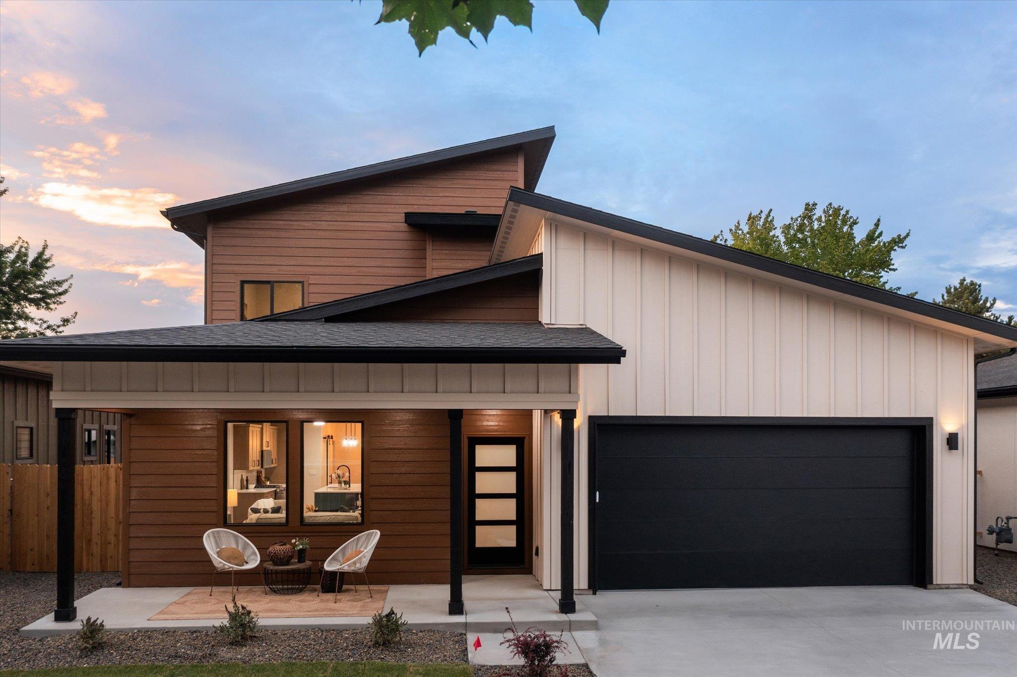 1003 N Kimball St, Boise, Idaho 83704, 4 Bedrooms, 2.5 Bathrooms, Residential For Sale, Price $648,500,MLS 98957551