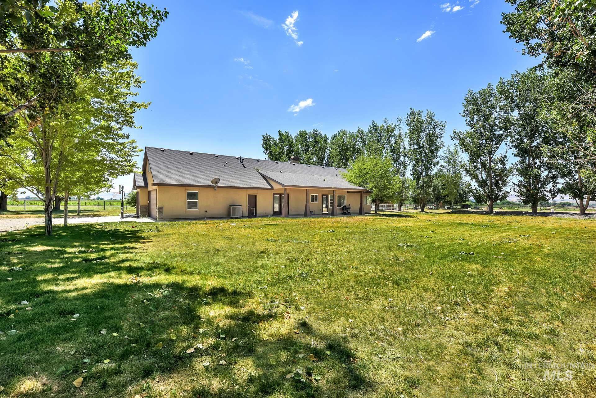27114 Lower Pleasant Ridge, Wilder, Idaho 83676, 4 Bedrooms, 3.5 Bathrooms, Residential Income For Sale, Price $1,799,900,MLS 98957574