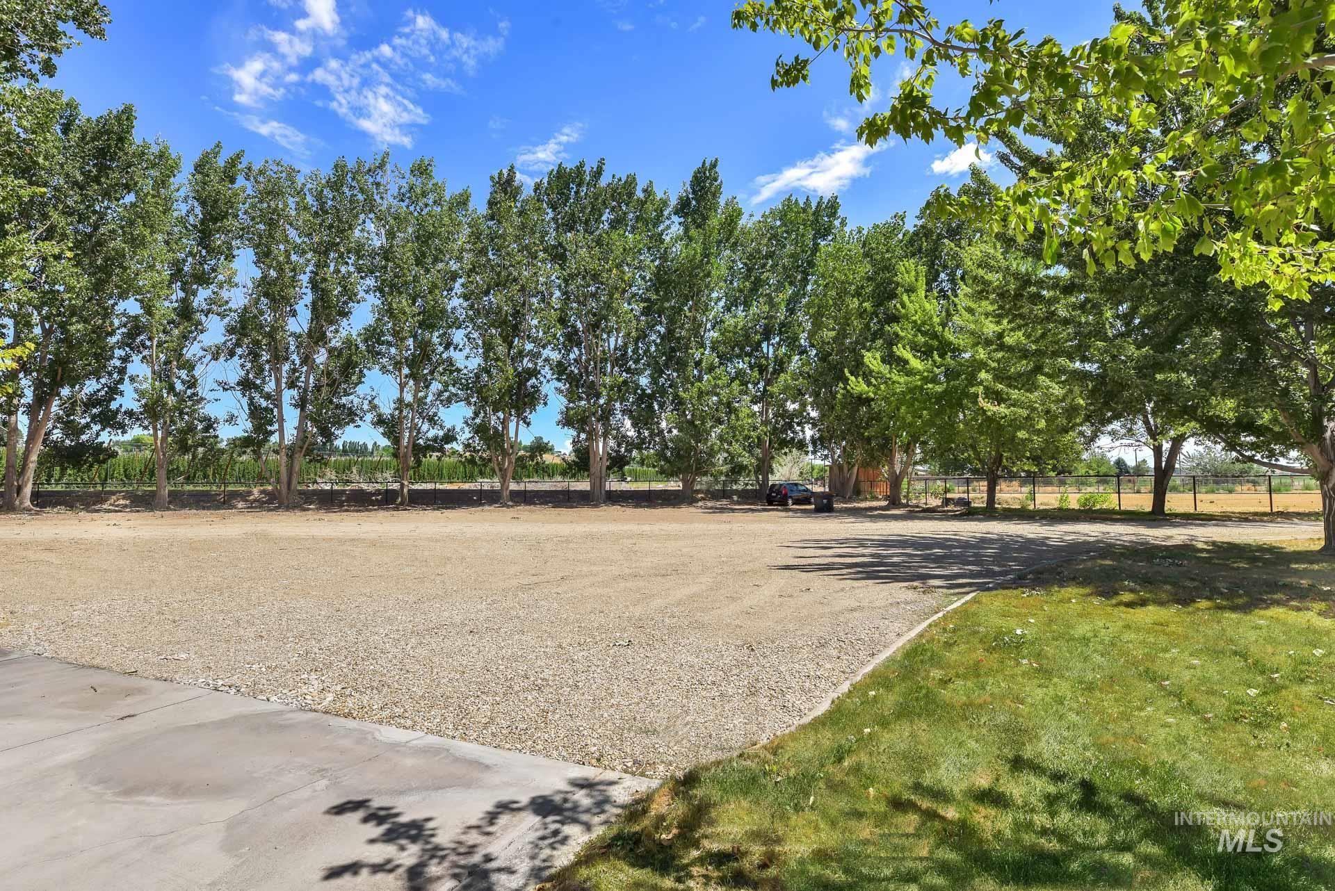 27114 Lower Pleasant Ridge, Wilder, Idaho 83676, 4 Bedrooms, 3.5 Bathrooms, Residential Income For Sale, Price $1,799,900,MLS 98957574