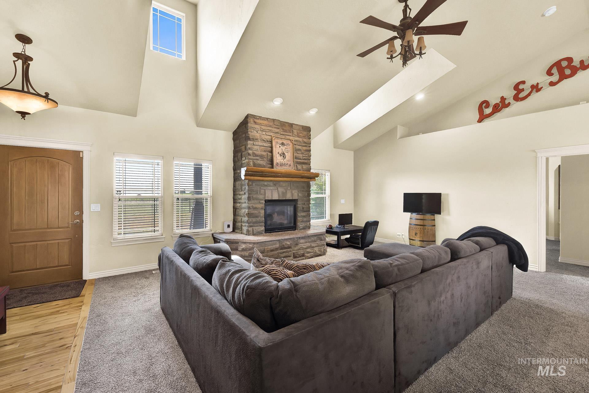 27114 Lower Pleasant Ridge, Wilder, Idaho 83676, 4 Bedrooms, 3.5 Bathrooms, Residential Income For Sale, Price $1,799,900,MLS 98957574