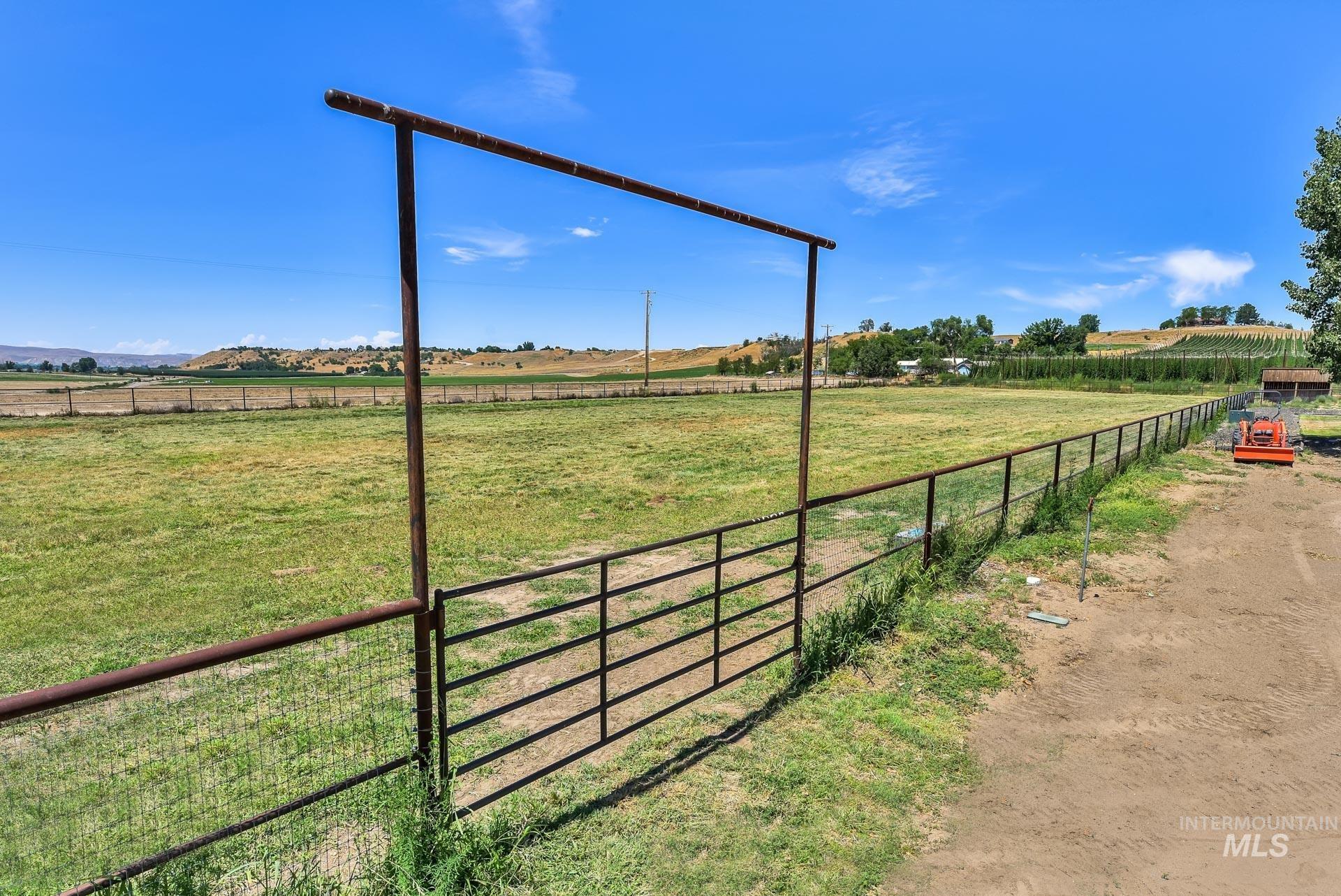 27114 Lower Pleasant Ridge, Wilder, Idaho 83676, 7 Bedrooms, 6.5 Bathrooms, Residential For Sale, Price $1,799,900,MLS 98957575