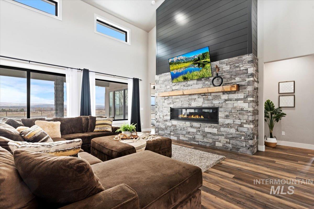 27114 Lower Pleasant Ridge, Wilder, Idaho 83676, 7 Bedrooms, 6.5 Bathrooms, Residential For Sale, Price $1,799,900,MLS 98957575