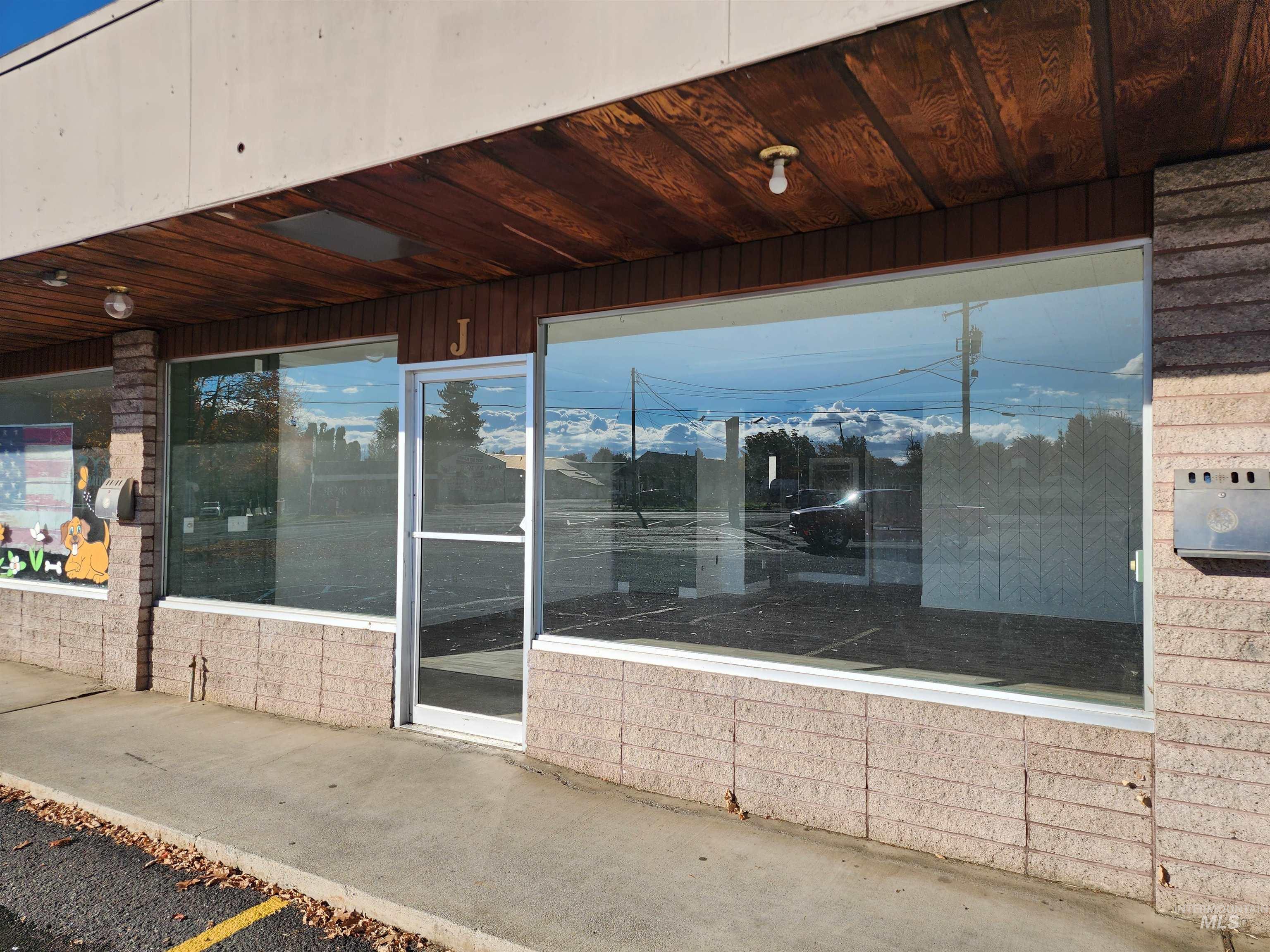 Business/Commercial For Sale