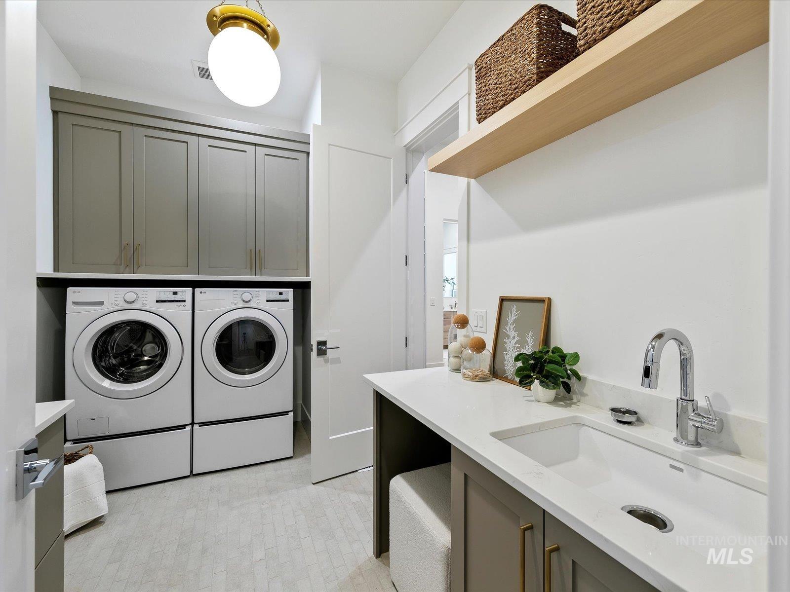 3470 N Harvest Moon Way, Eagle, Idaho 83616, 4 Bedrooms, 3.5 Bathrooms, Residential For Sale, Price $2,325,000,MLS 98957595