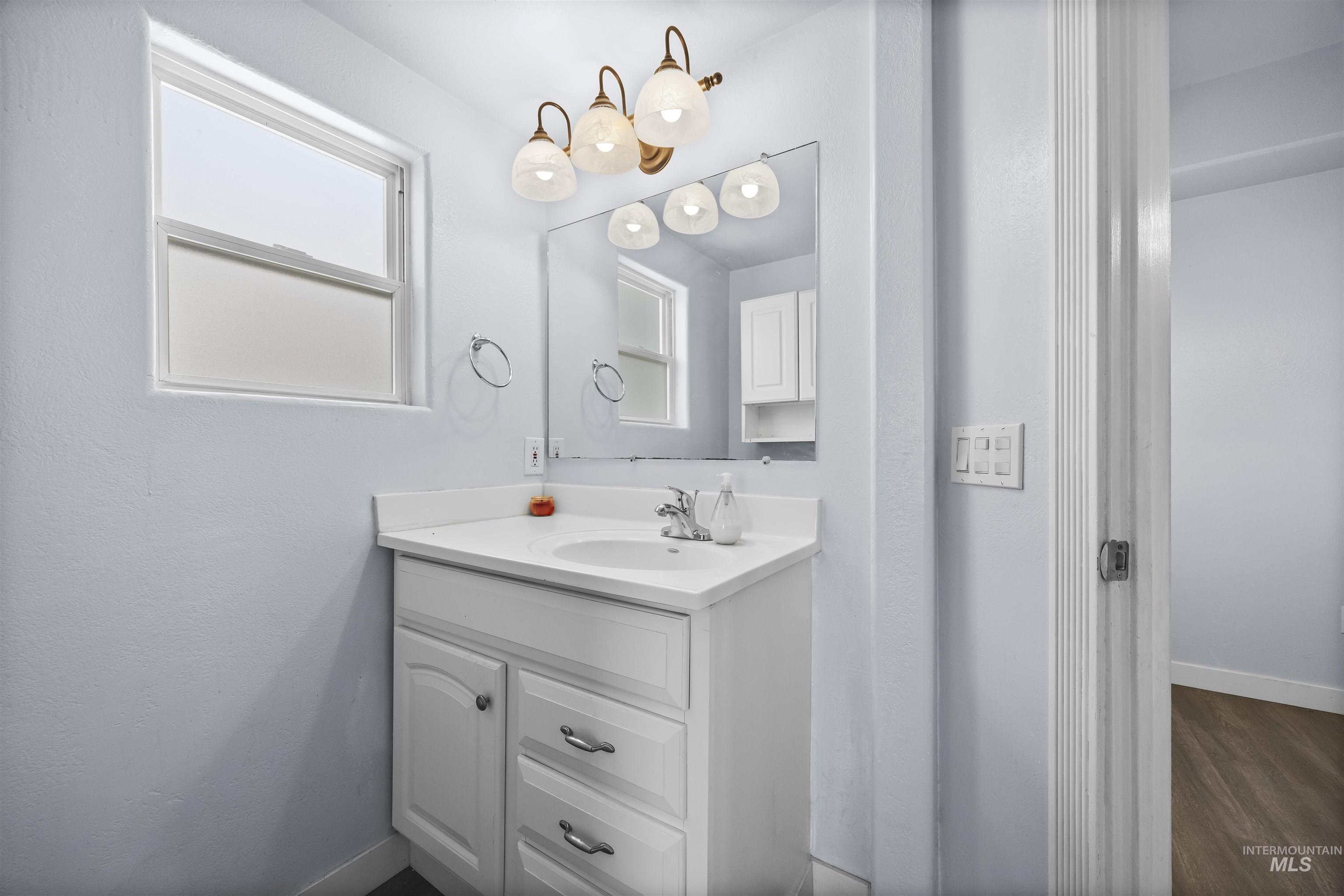 2024 2nd Str S, Nampa, Idaho 83651, 2 Bedrooms, 1 Bathroom, Residential For Sale, Price $289,000,MLS 98957600