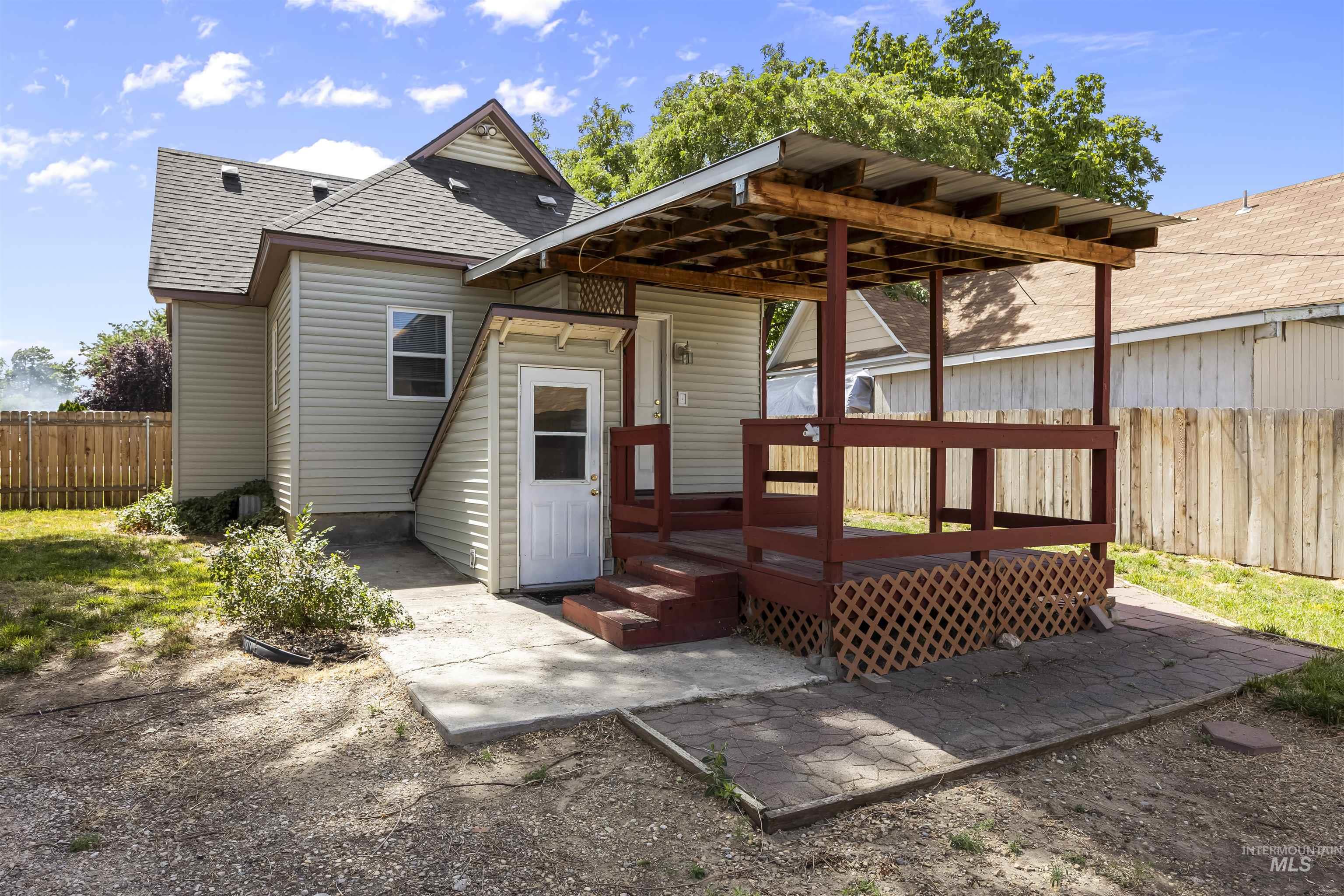 2024 2nd Str S, Nampa, Idaho 83651, 2 Bedrooms, 1 Bathroom, Residential For Sale, Price $289,000,MLS 98957600