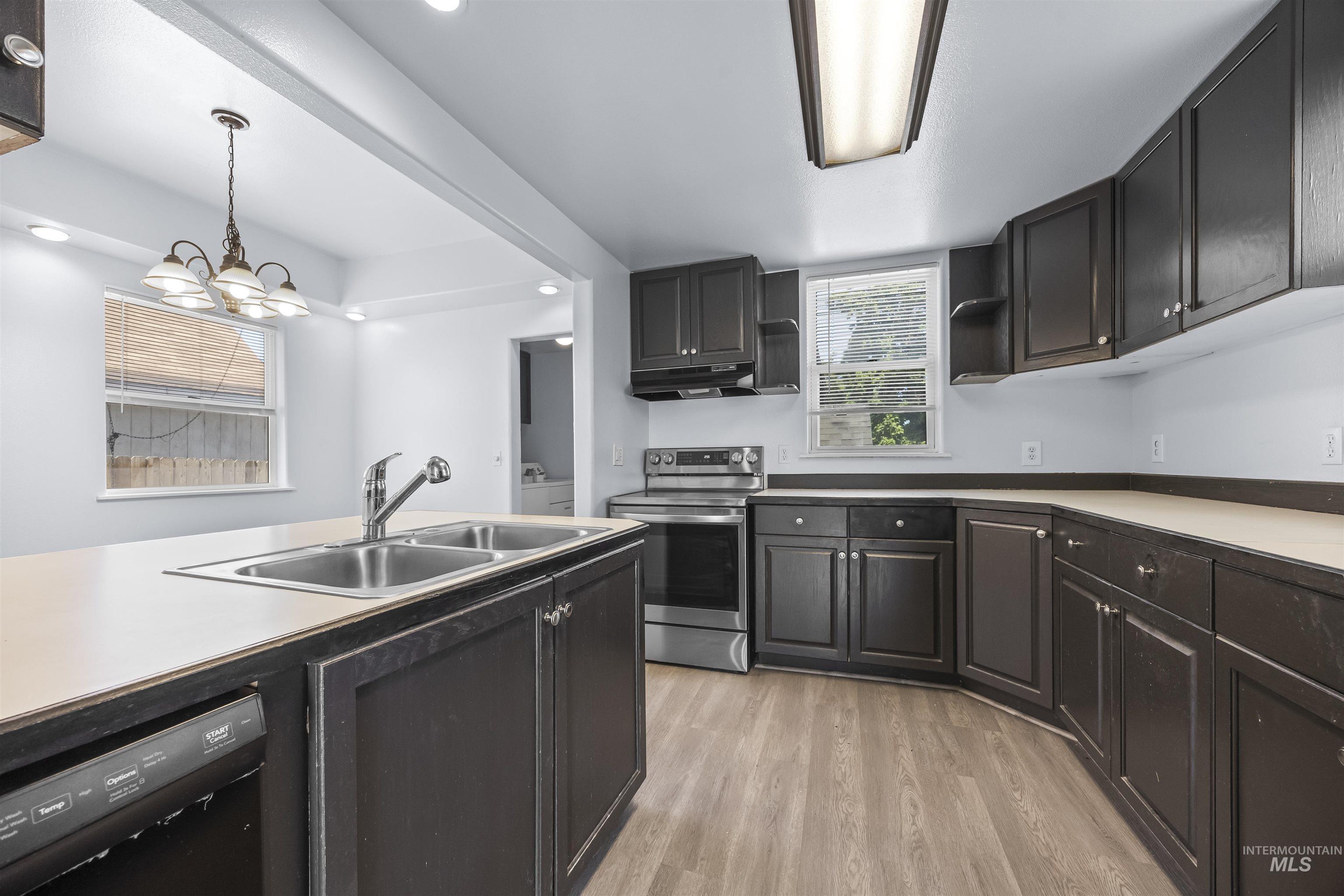 2024 2nd Str S, Nampa, Idaho 83651, 2 Bedrooms, 1 Bathroom, Residential For Sale, Price $289,000,MLS 98957600