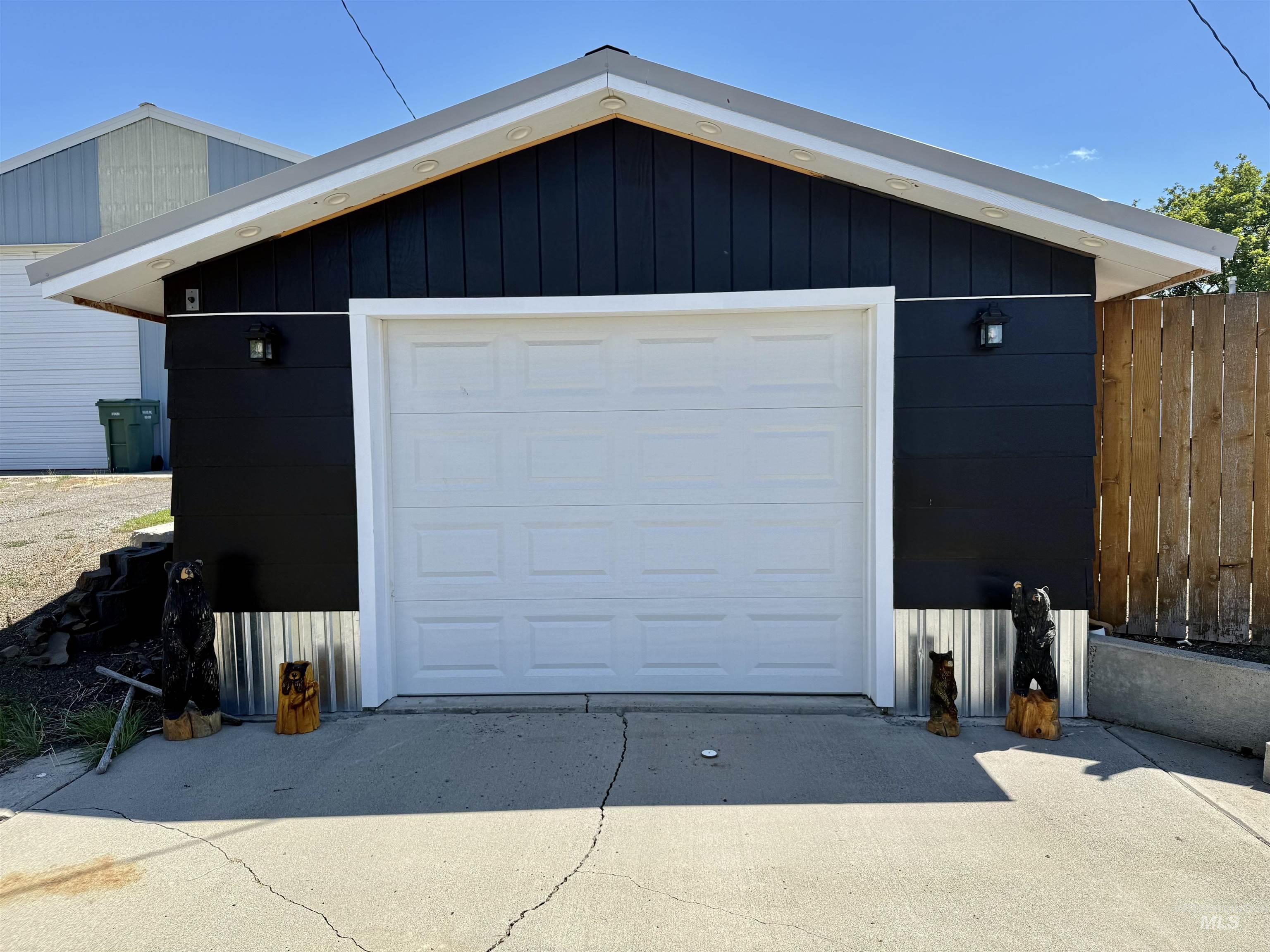 502 Villard Ave, Craigmont, Idaho 83523, 3 Bedrooms, 3 Bathrooms, Residential For Sale, Price $339,000,MLS 98957632