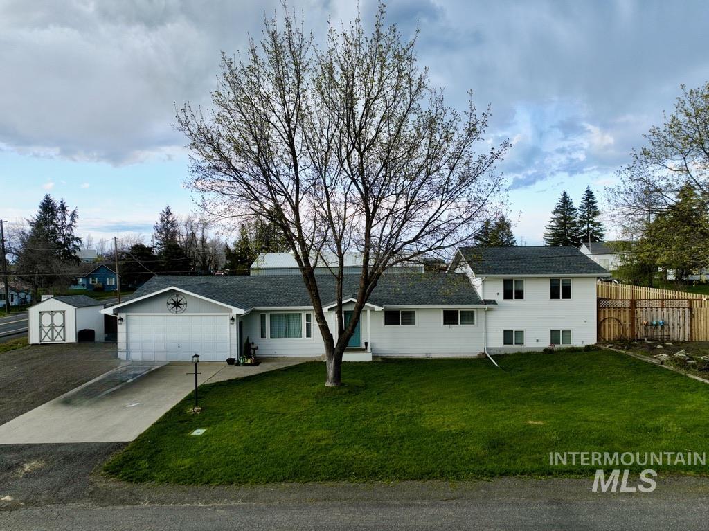 502 Villard Ave, Craigmont, Idaho 83523, 3 Bedrooms, 3 Bathrooms, Residential For Sale, Price $337,900, 98957632
