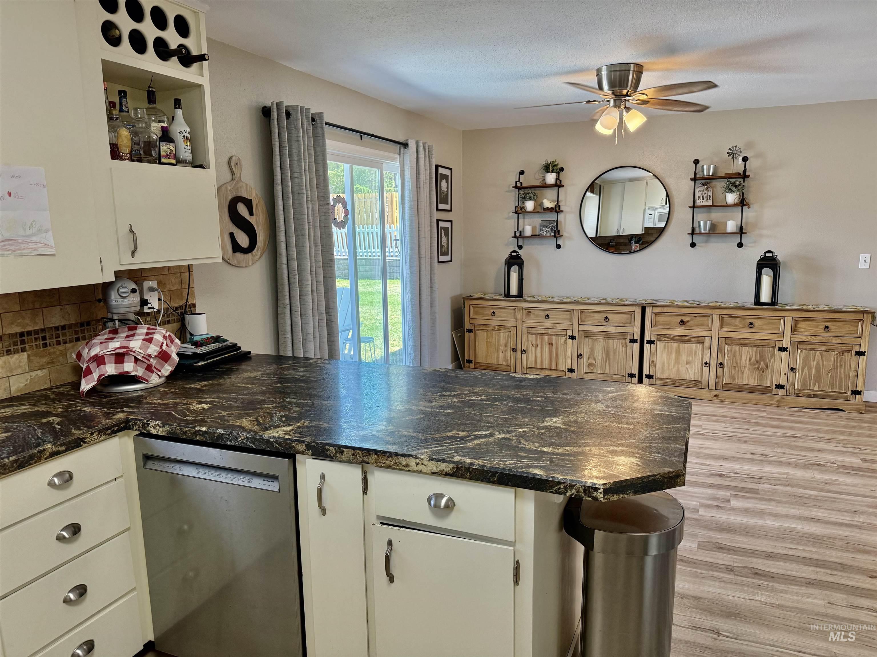 502 Villard Ave, Craigmont, Idaho 83523, 3 Bedrooms, 3 Bathrooms, Residential For Sale, Price $339,000,MLS 98957632