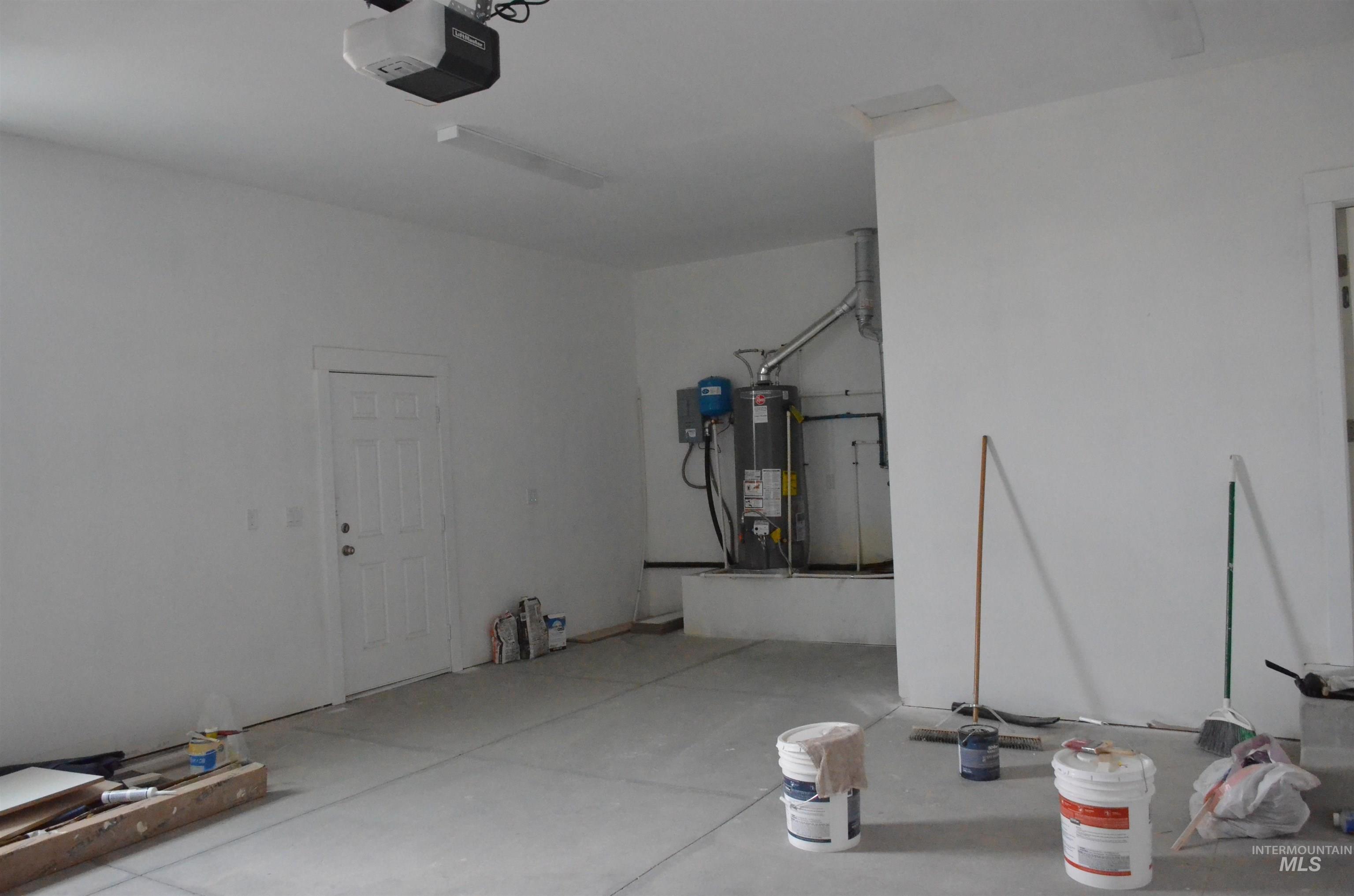 45 Sunset Loop, Jerome, Idaho 83338, 3 Bedrooms, 2 Bathrooms, Residential For Sale, Price $549,900,MLS 98957645