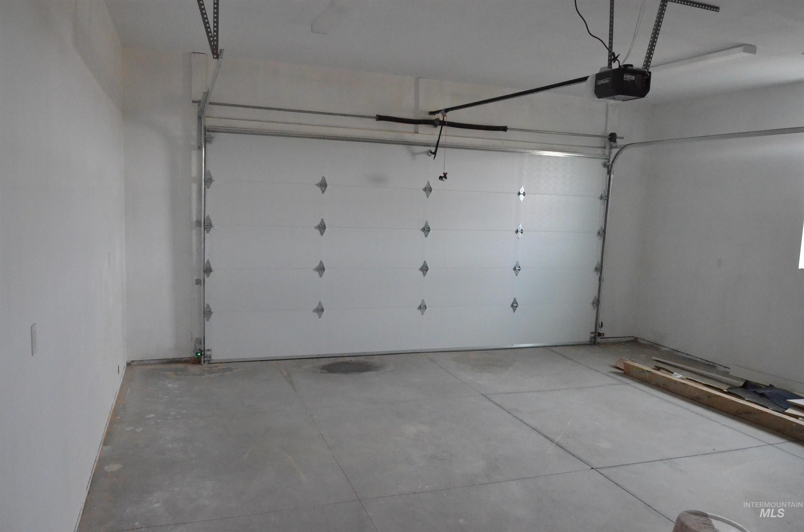 45 Sunset Loop, Jerome, Idaho 83338, 3 Bedrooms, 2 Bathrooms, Residential For Sale, Price $549,900,MLS 98957645