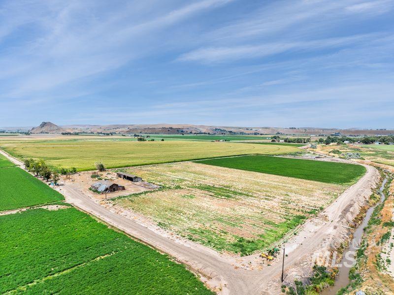 683 Butler Blvd, Ontario, Oregon 97914, 3 Bedrooms, 2.5 Bathrooms, Farm & Ranch For Sale, Price $1,175,000,MLS 98957648