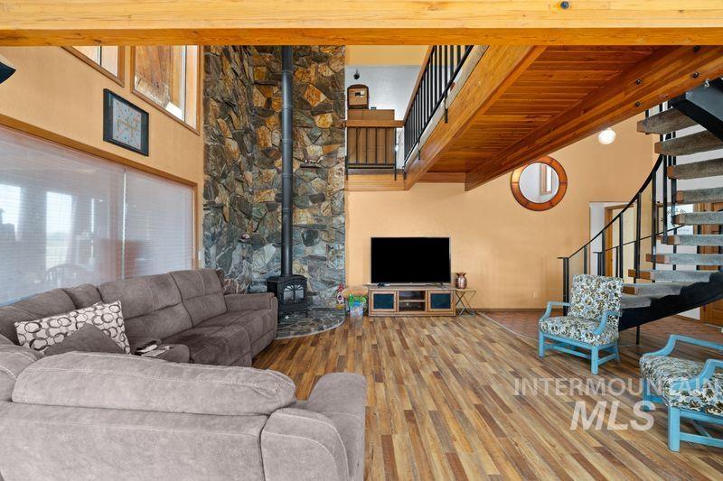 683 Butler Blvd, Ontario, Oregon 97914, 3 Bedrooms, 2.5 Bathrooms, Farm & Ranch For Sale, Price $1,175,000,MLS 98957648