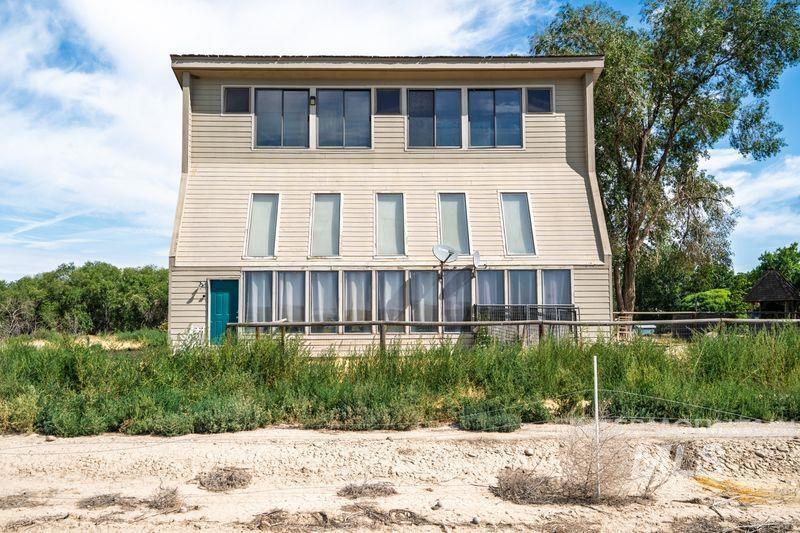 683 Butler Blvd, Ontario, Oregon 97914, 3 Bedrooms, 2.5 Bathrooms, Farm & Ranch For Sale, Price $1,175,000,MLS 98957648