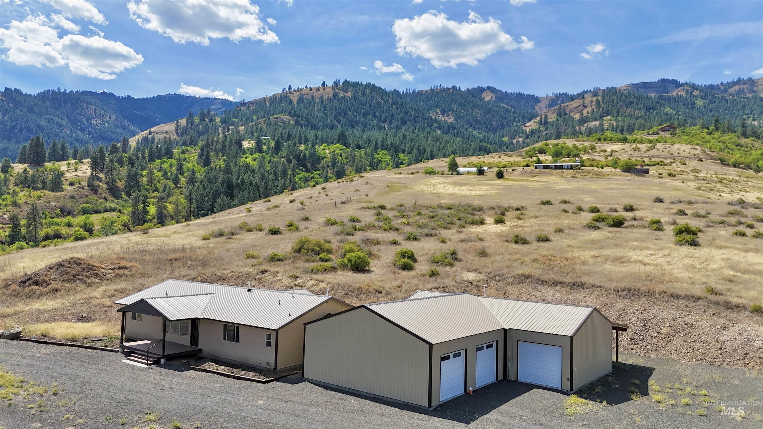 150 Bucks Boulevard, White Bird, Idaho 83554, 3 Bedrooms, 2 Bathrooms, Residential For Sale, Price $649,000,MLS 98957693