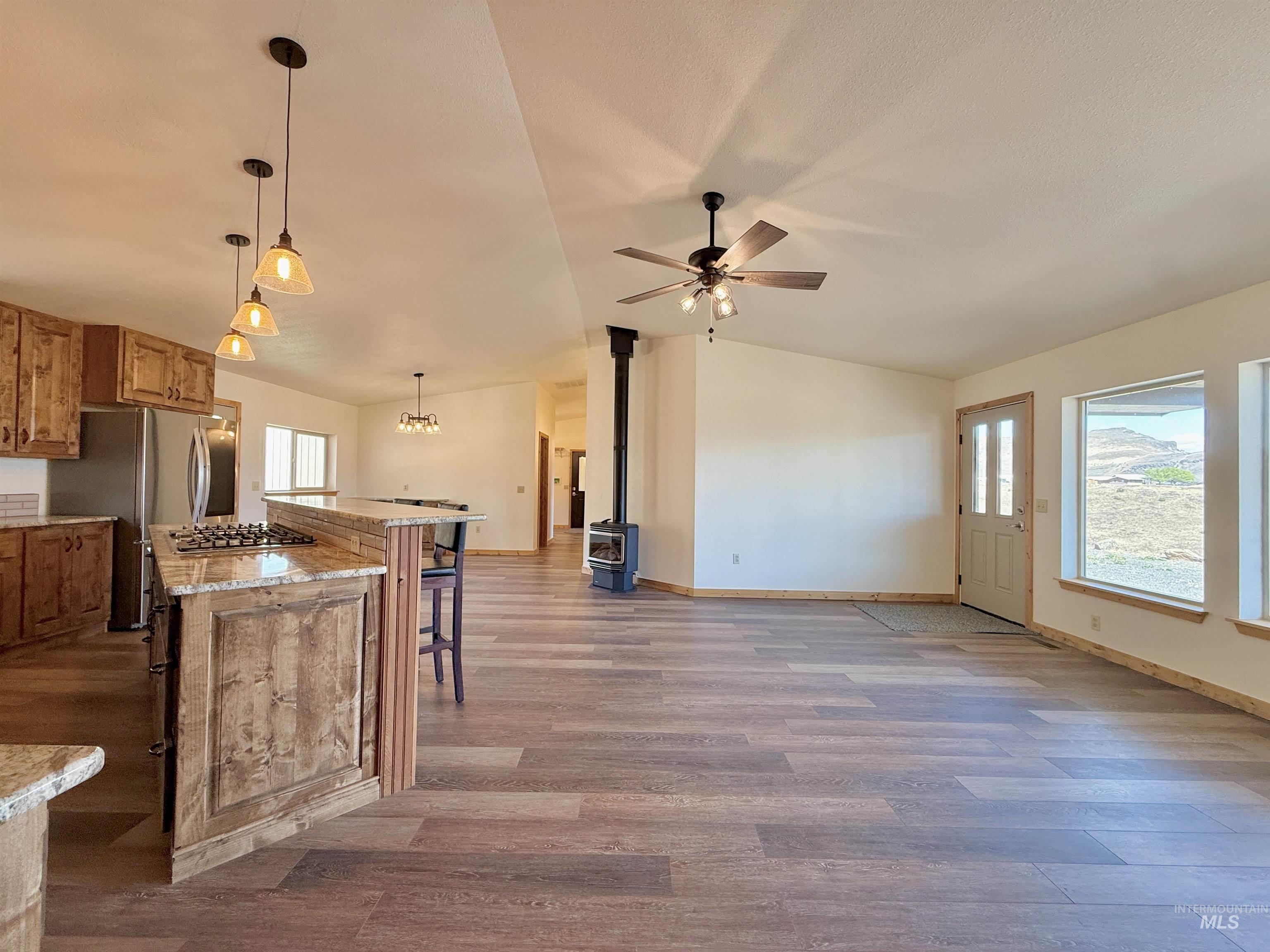 150 Bucks Boulevard, White Bird, Idaho 83554, 3 Bedrooms, 2 Bathrooms, Residential For Sale, Price $649,000,MLS 98957693