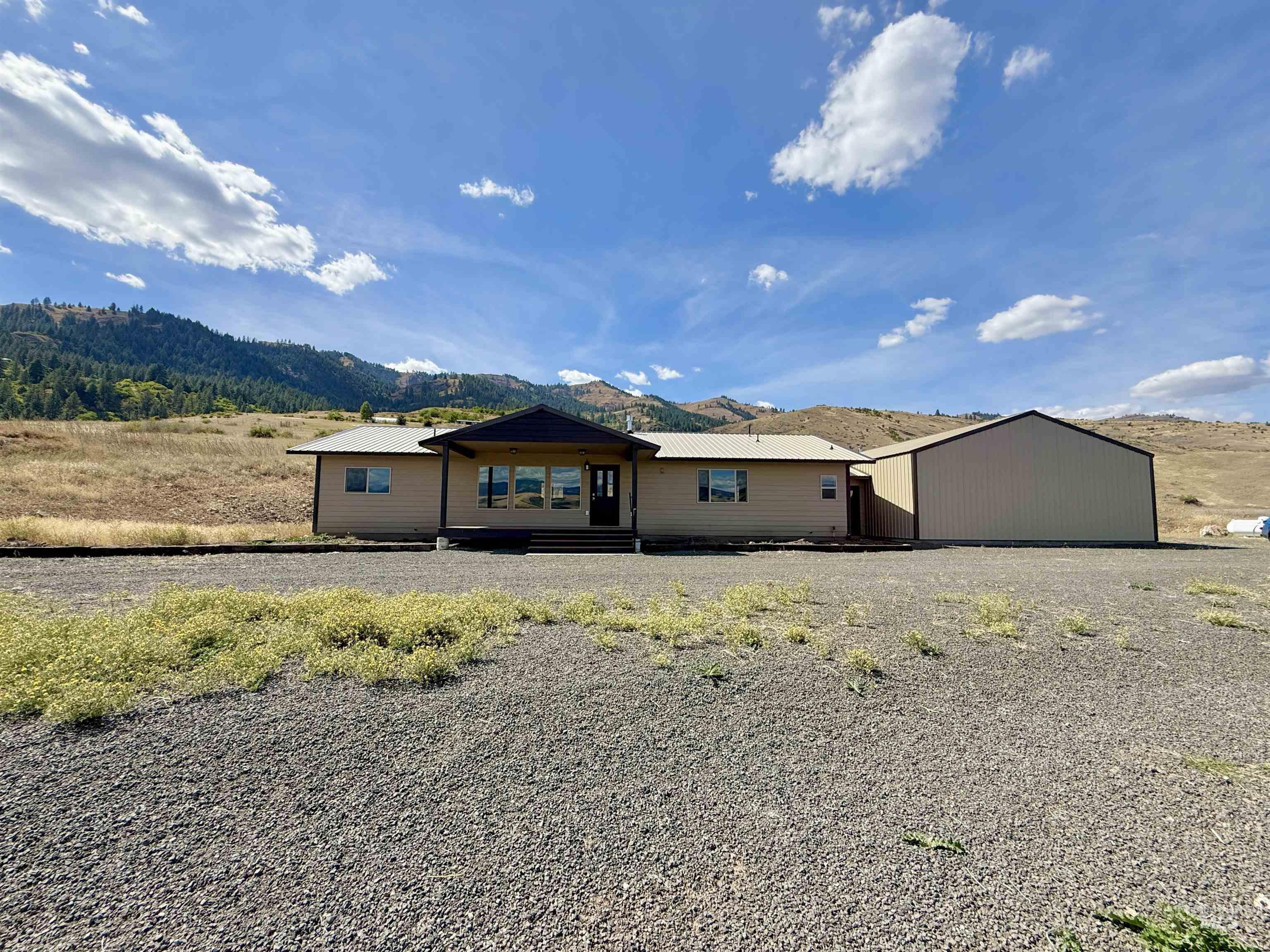 150 Bucks Boulevard, White Bird, Idaho 83554, 3 Bedrooms, 2 Bathrooms, Residential For Sale, Price $649,000,MLS 98957693