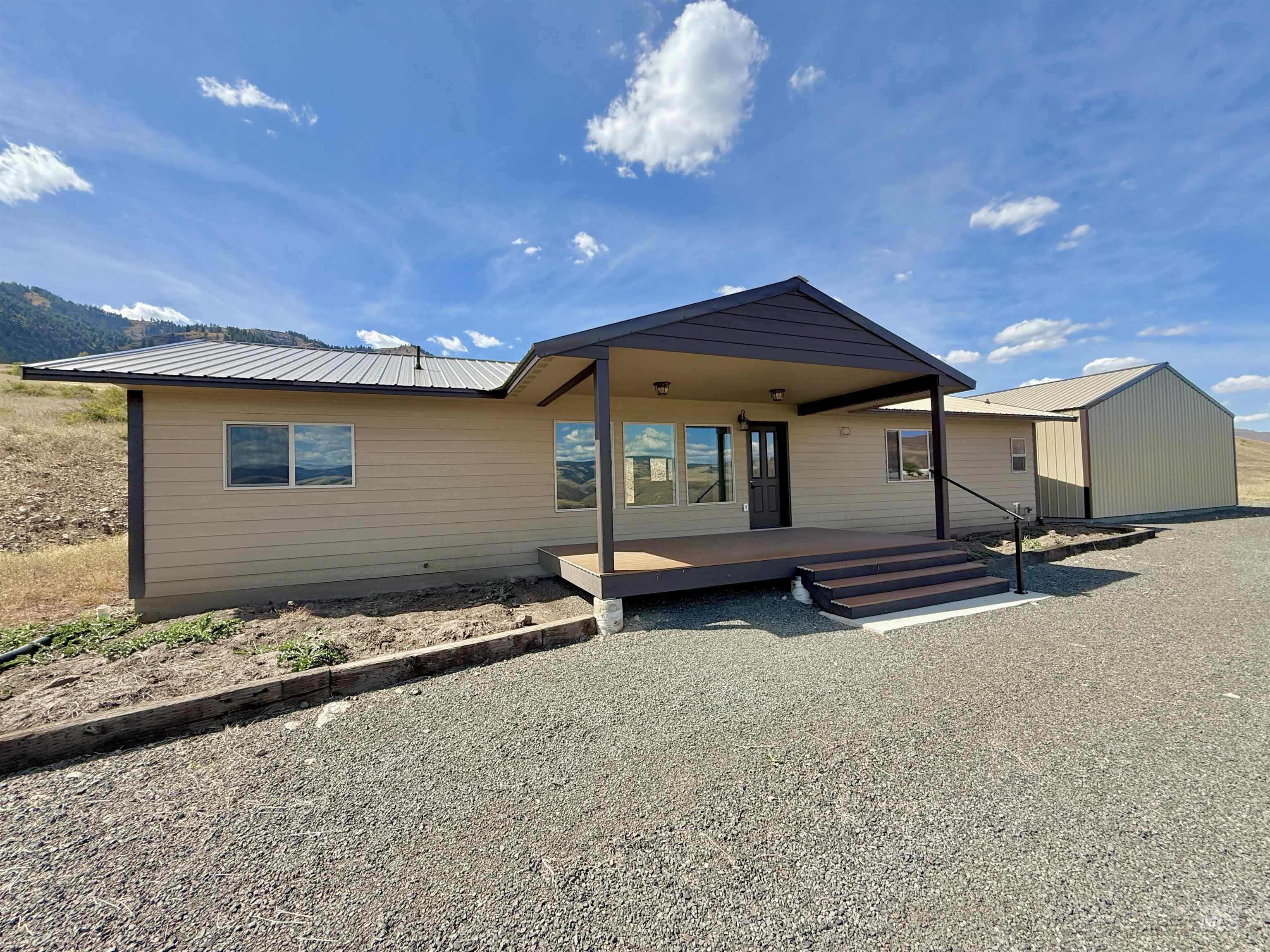 150 Bucks Boulevard, White Bird, Idaho 83554, 3 Bedrooms, 2 Bathrooms, Residential For Sale, Price $649,000,MLS 98957693