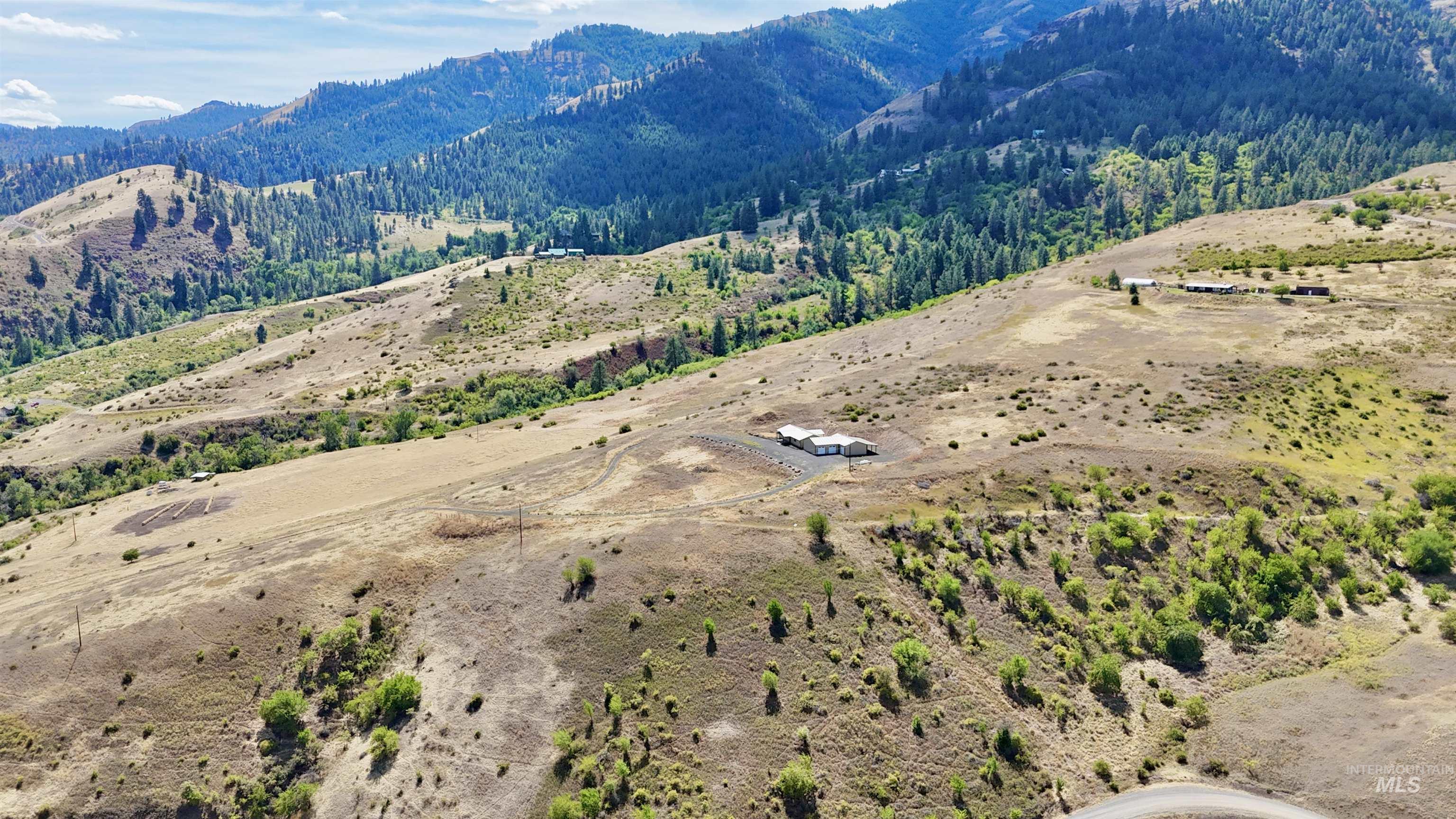 150 Bucks Boulevard, White Bird, Idaho 83554, 3 Bedrooms, 2 Bathrooms, Residential For Sale, Price $649,000,MLS 98957693