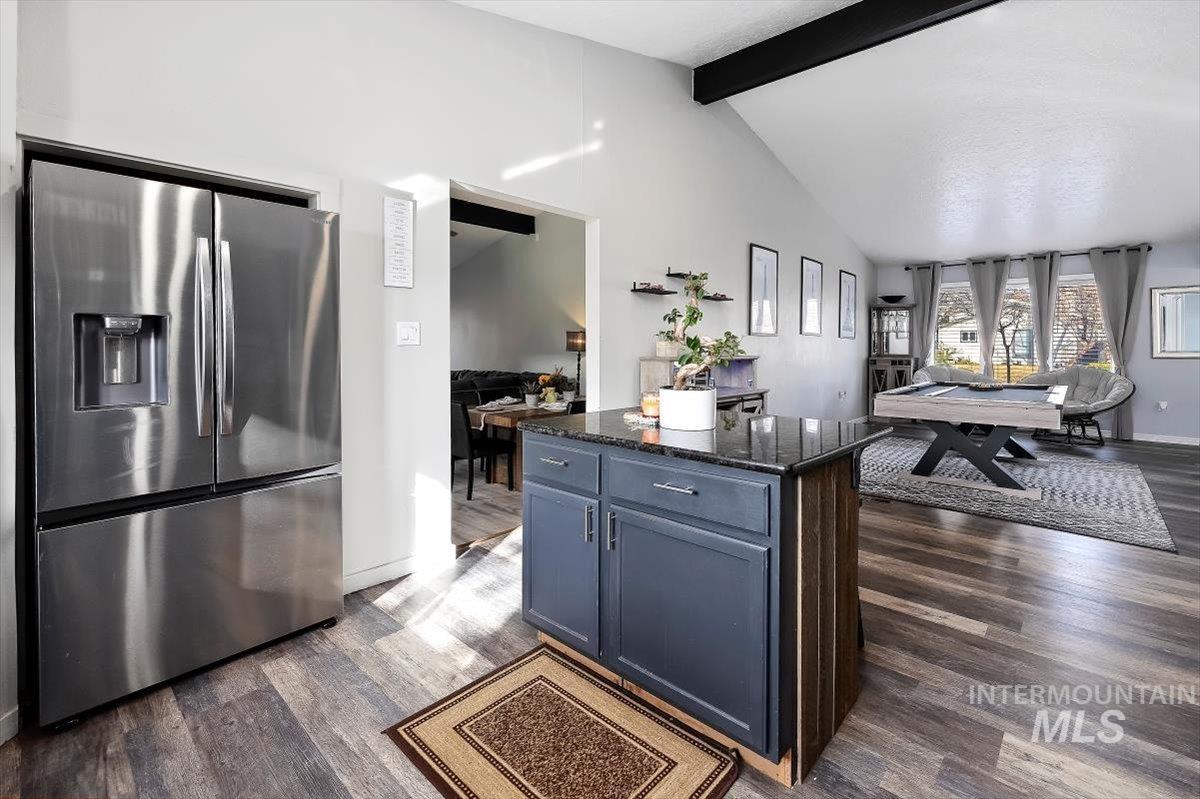 2556 4th Ave. East, Twin Falls, Idaho 83301, 4 Bedrooms, 3 Bathrooms, Residential For Sale, Price $389,000,MLS 98957716