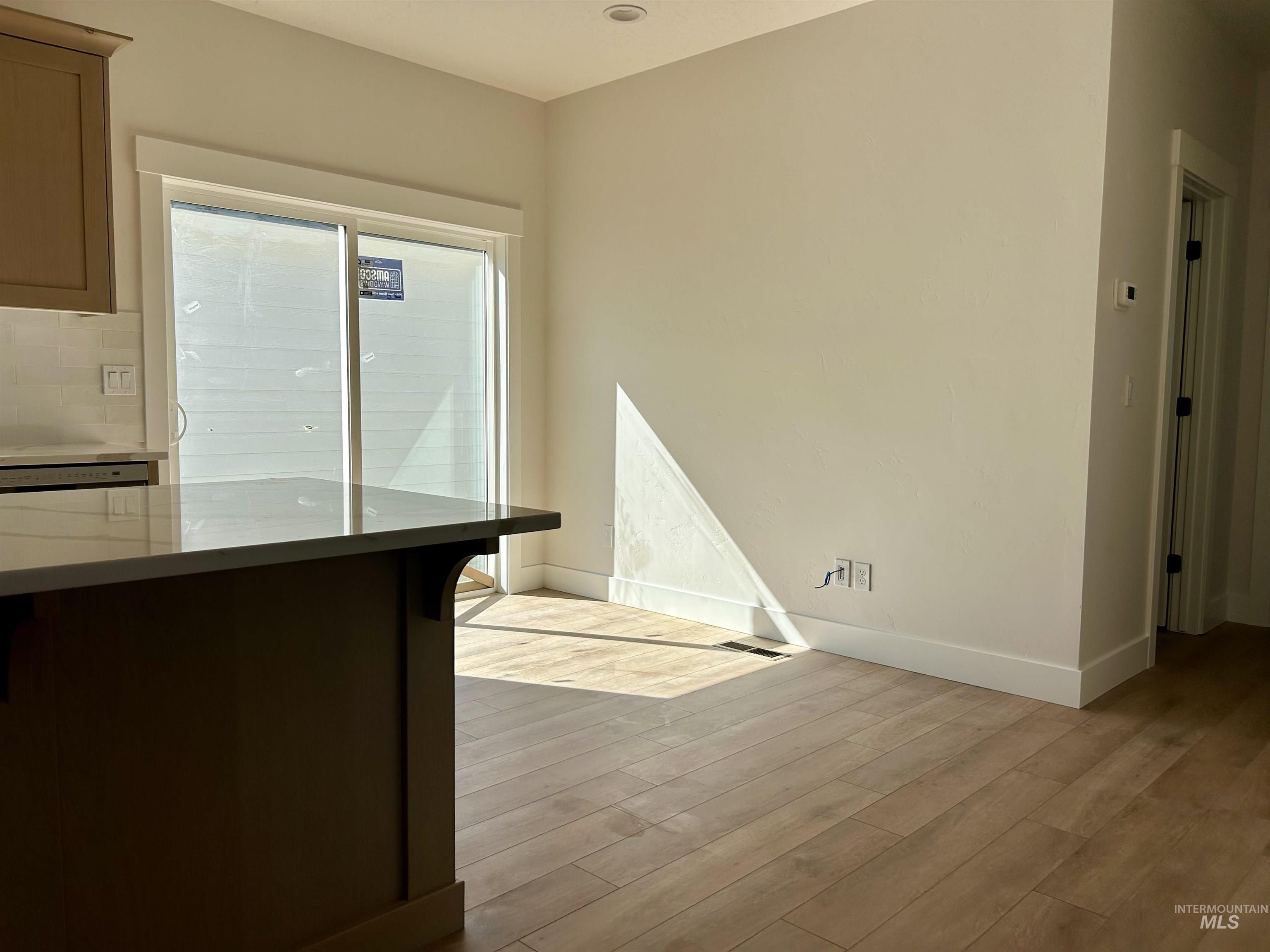 945 N 15th St, Payette, Idaho 83661, 2 Bedrooms, 2 Bathrooms, Residential For Sale, Price $315,000,MLS 98957719