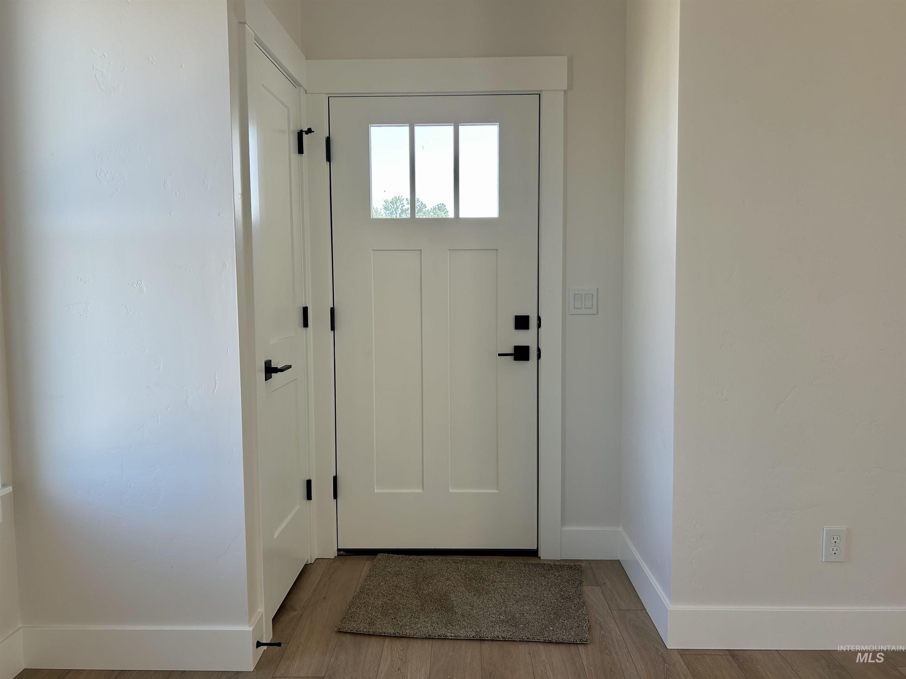 945 N 15th St, Payette, Idaho 83661, 2 Bedrooms, 2 Bathrooms, Residential For Sale, Price $315,000,MLS 98957719