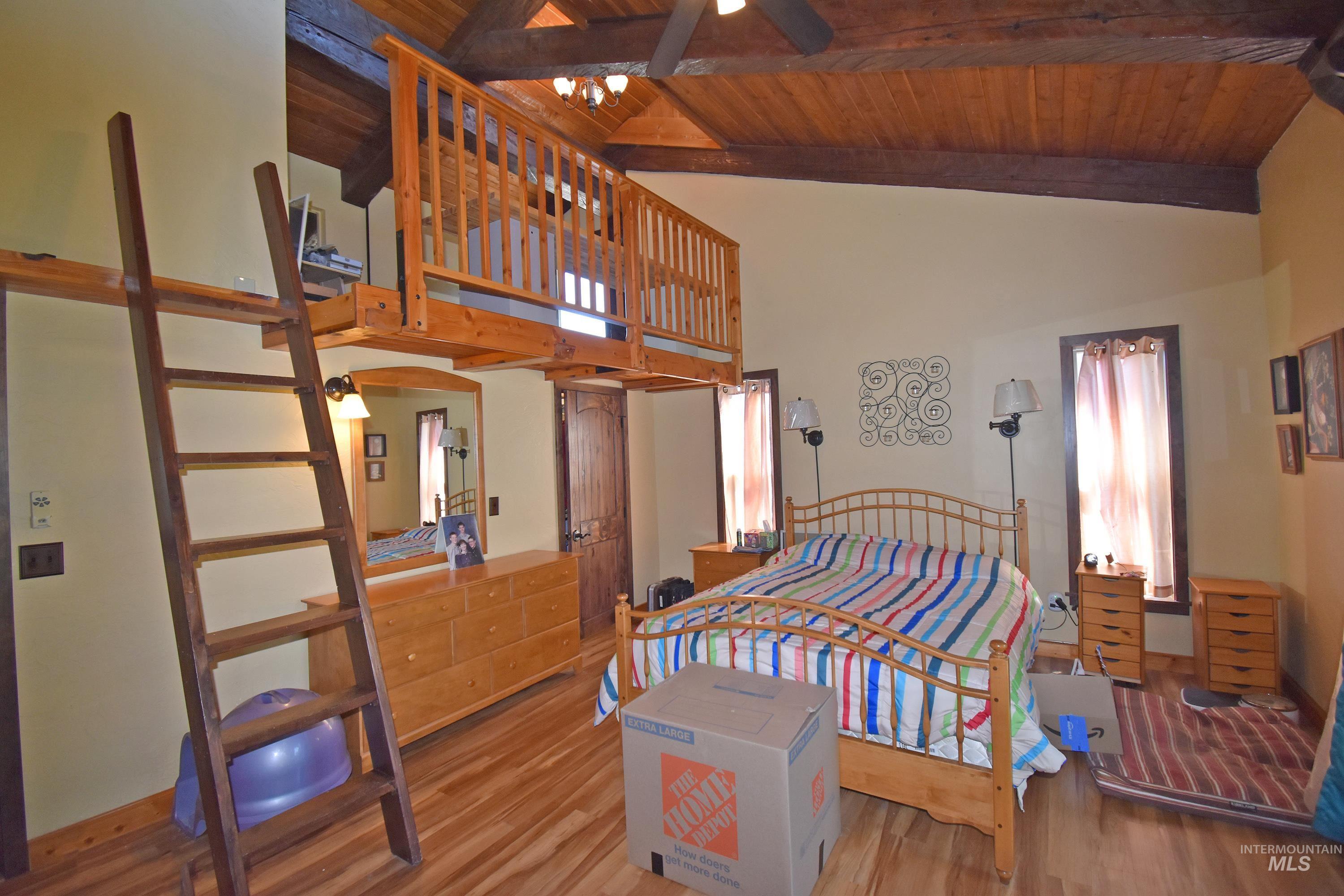 2424 Sunset View Ct, Clarkston, Washington 99403, 3 Bedrooms, 2 Bathrooms, Residential For Sale, Price $525,000,MLS 98957725