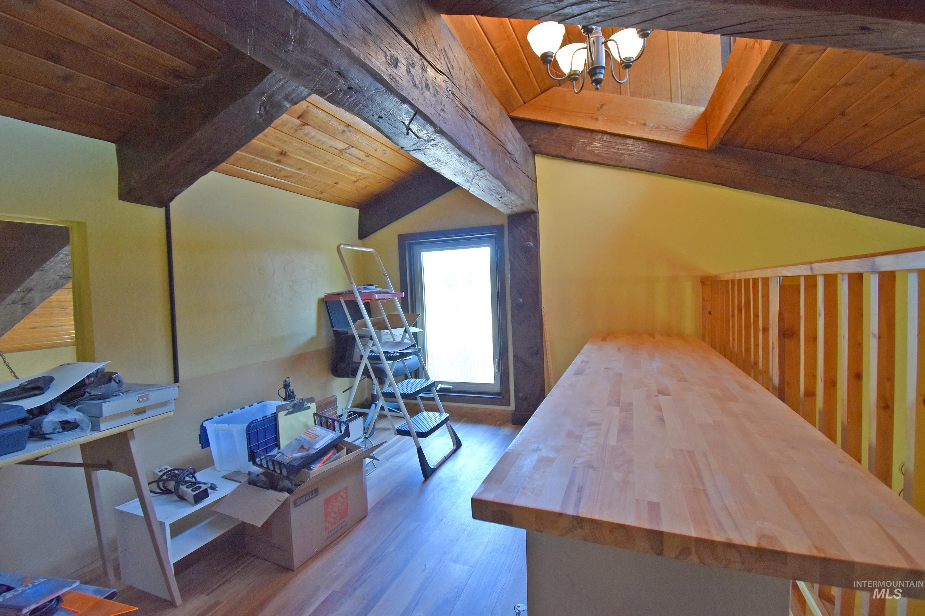 2424 Sunset View Ct, Clarkston, Washington 99403, 3 Bedrooms, 2 Bathrooms, Residential For Sale, Price $525,000,MLS 98957725