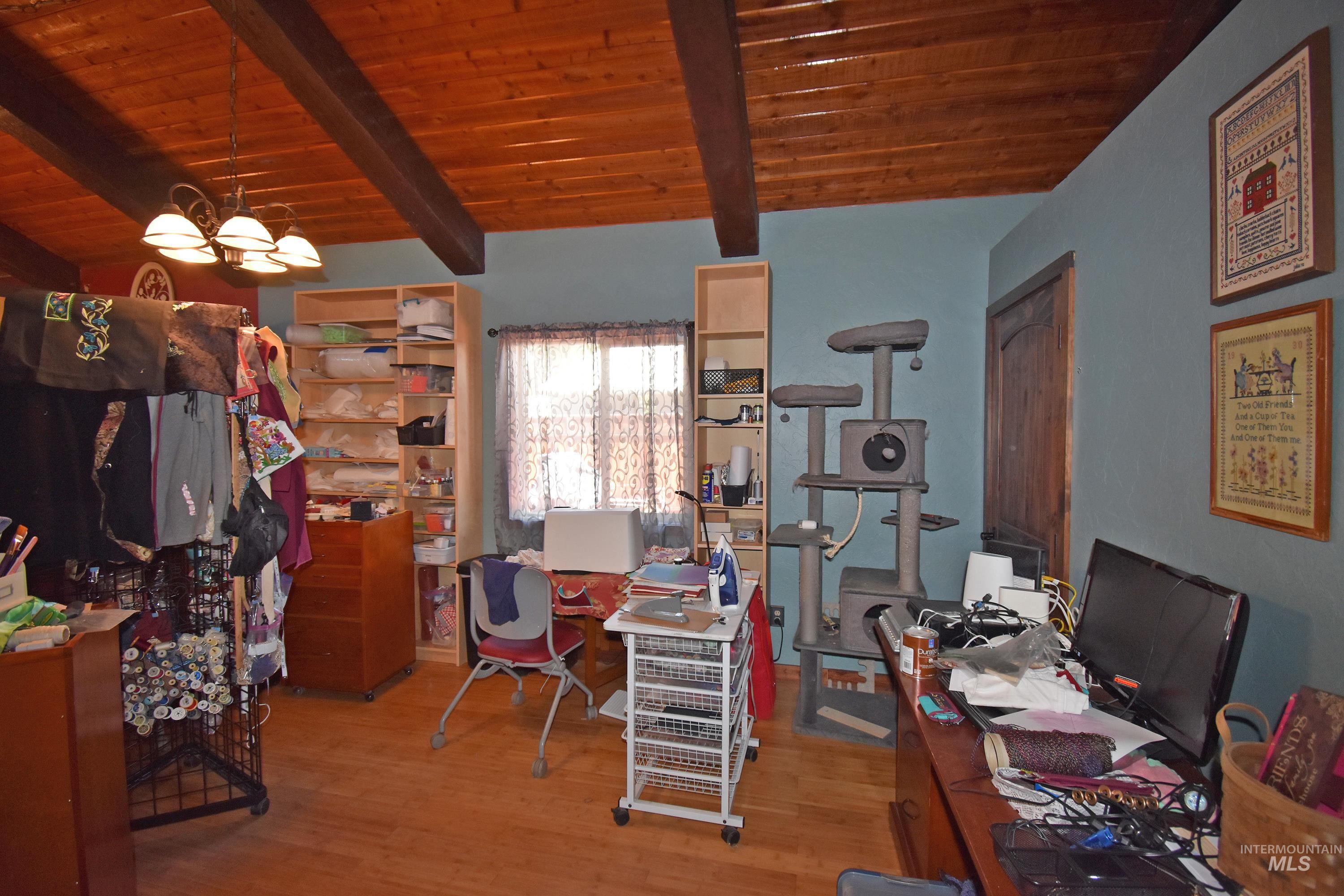 2424 Sunset View Ct, Clarkston, Washington 99403, 3 Bedrooms, 2 Bathrooms, Residential For Sale, Price $459,000,MLS 98957726