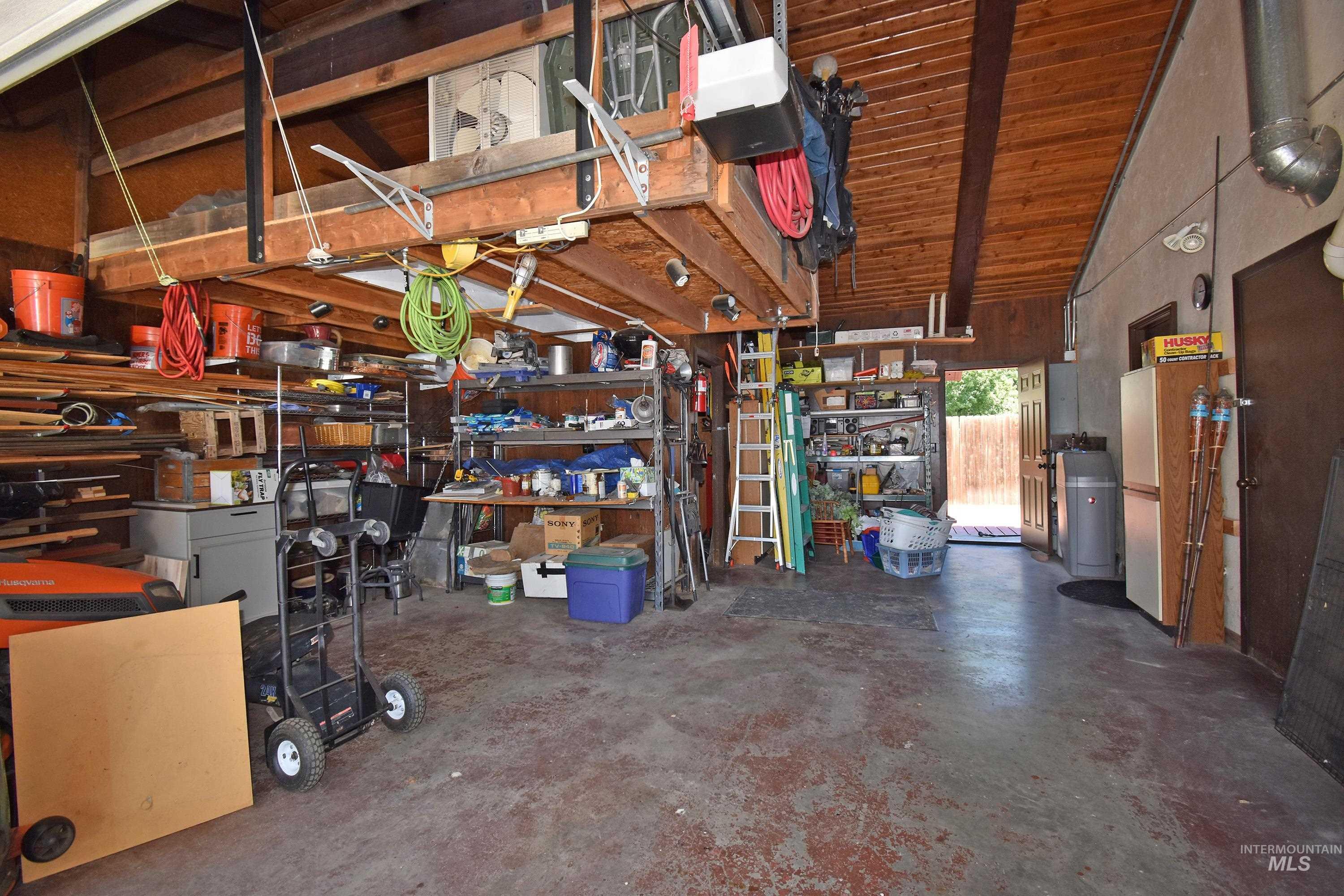 2424 Sunset View Ct, Clarkston, Washington 99403, 3 Bedrooms, 2 Bathrooms, Residential For Sale, Price $459,000,MLS 98957726