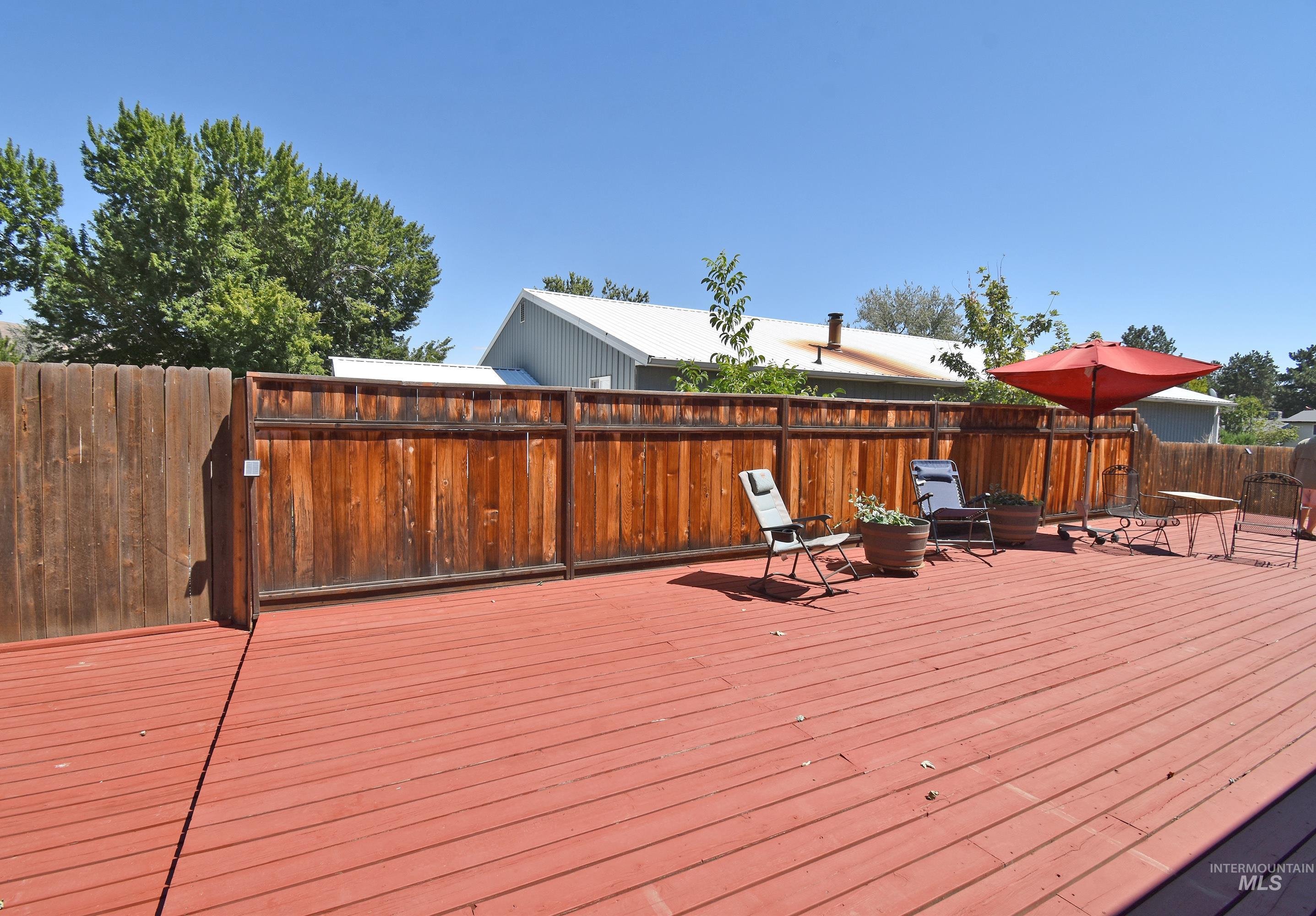 2424 Sunset View Ct, Clarkston, Washington 99403, 3 Bedrooms, 2 Bathrooms, Residential For Sale, Price $459,000,MLS 98957726