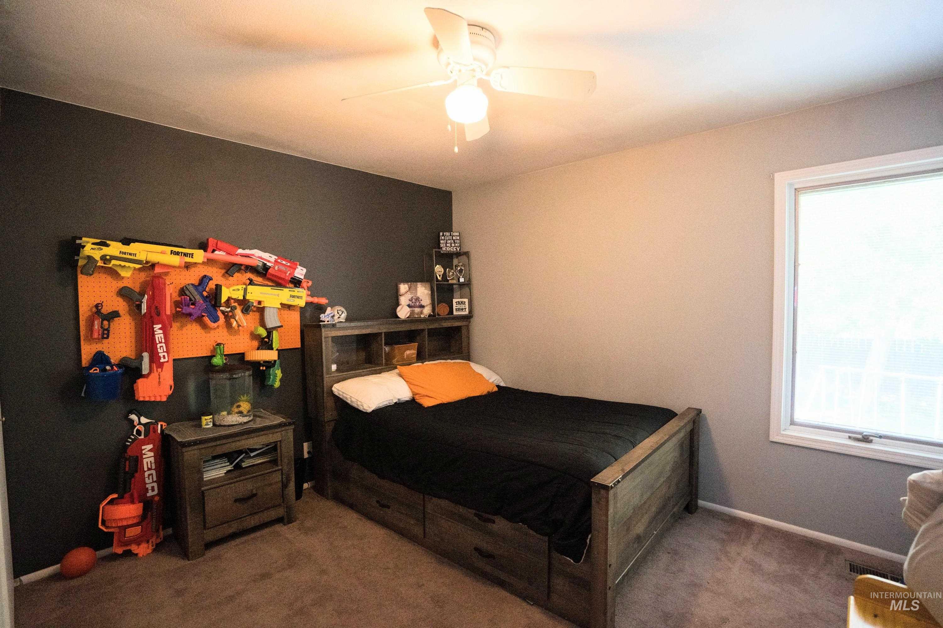 664 Columbine Dr, Paul, Idaho 83347, 4 Bedrooms, 2 Bathrooms, Residential For Sale, Price $343,000,MLS 98957732