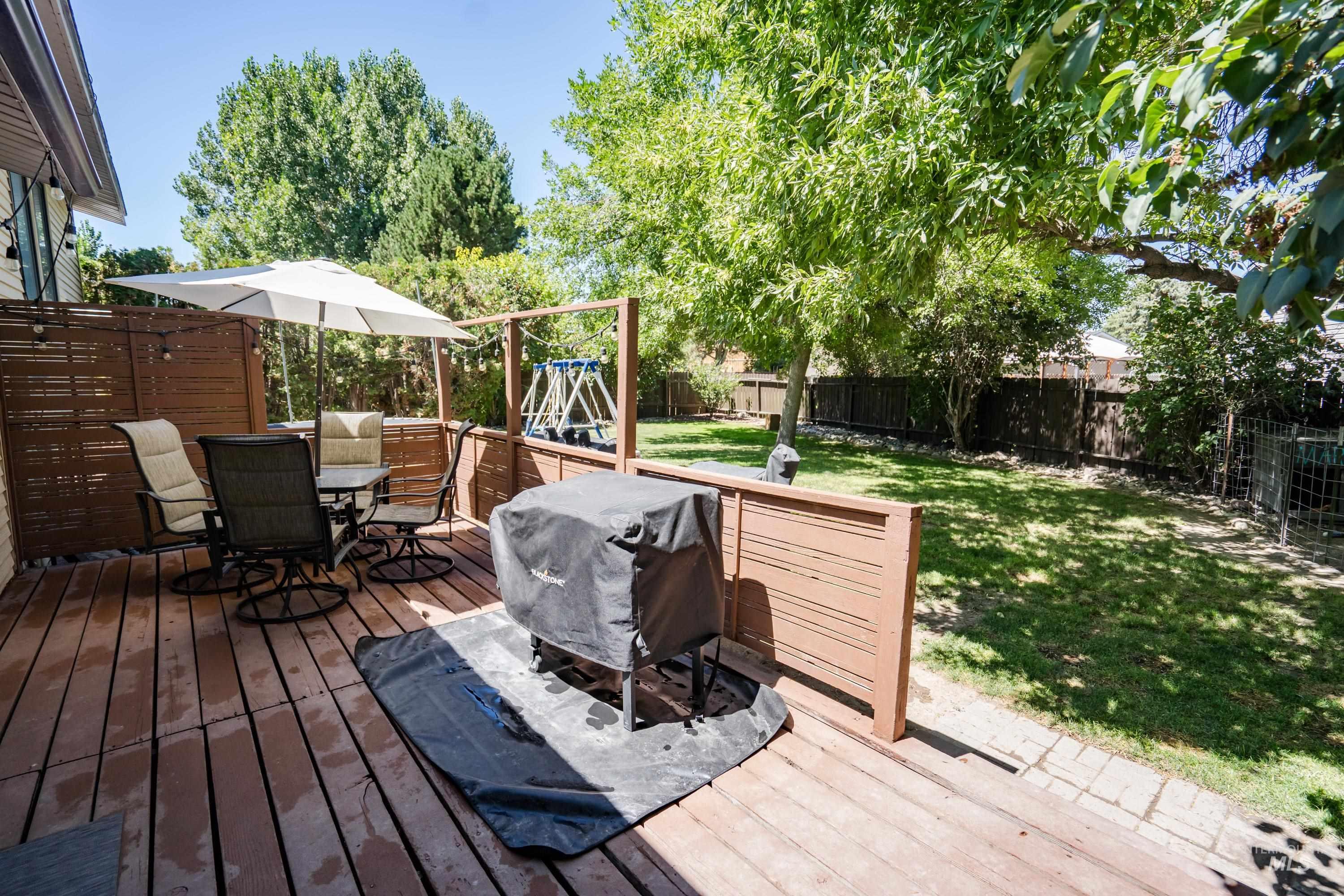 664 Columbine Dr, Paul, Idaho 83347, 4 Bedrooms, 2 Bathrooms, Residential For Sale, Price $343,000,MLS 98957732