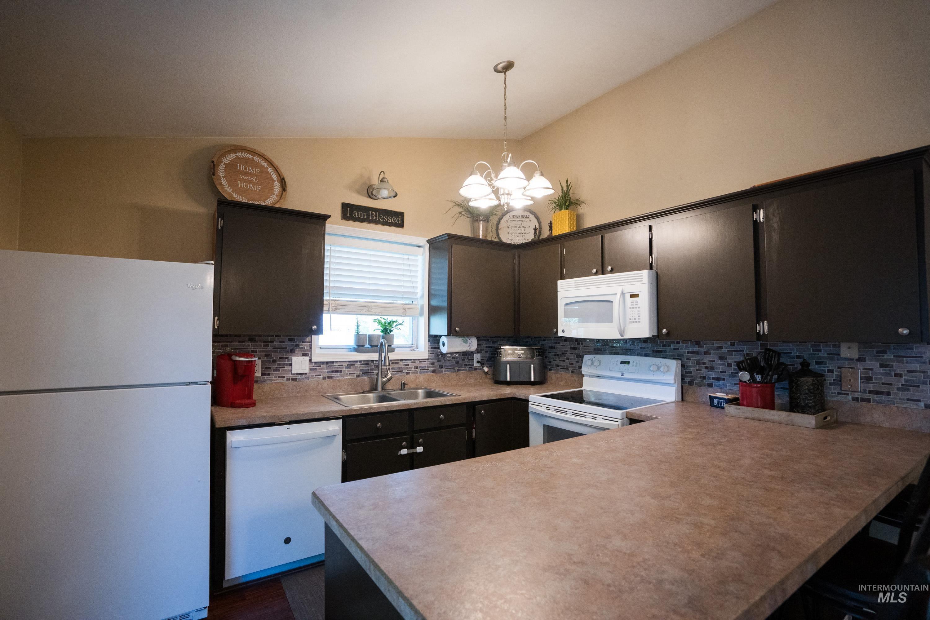 664 Columbine Dr, Paul, Idaho 83347, 4 Bedrooms, 2 Bathrooms, Residential For Sale, Price $343,000,MLS 98957732