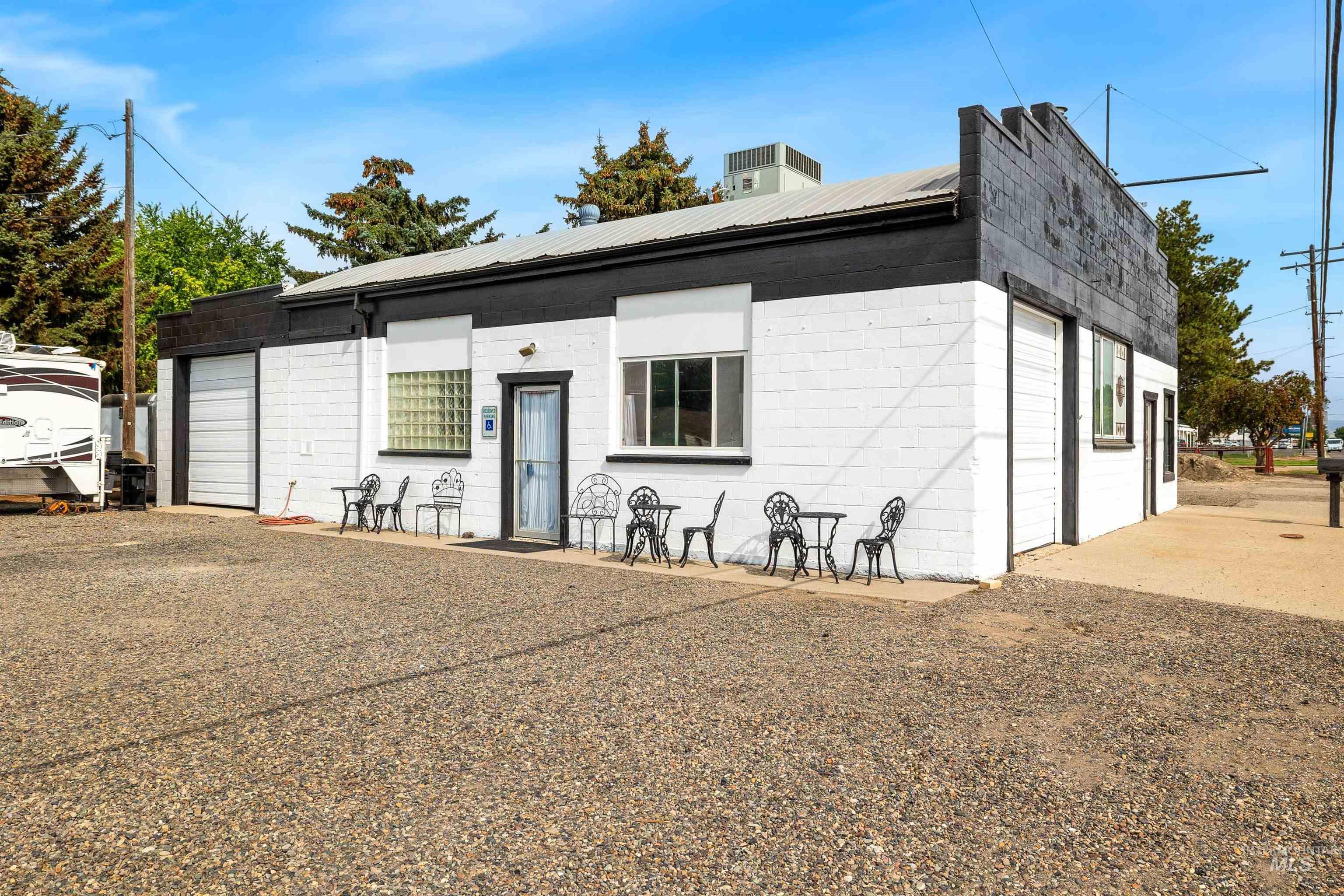 2039 Main St, Gooding, Idaho 83330, Business/Commercial For Sale, Price $298,000, 98957738