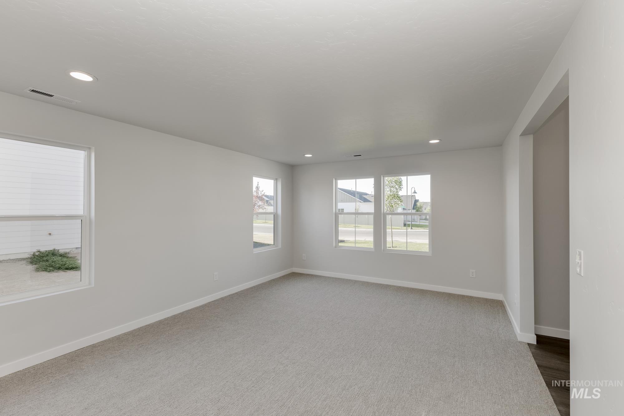 11120 W Teratai St, Star, Idaho 83669, 4 Bedrooms, 3 Bathrooms, Residential For Sale, Price $624,990,MLS 98957746