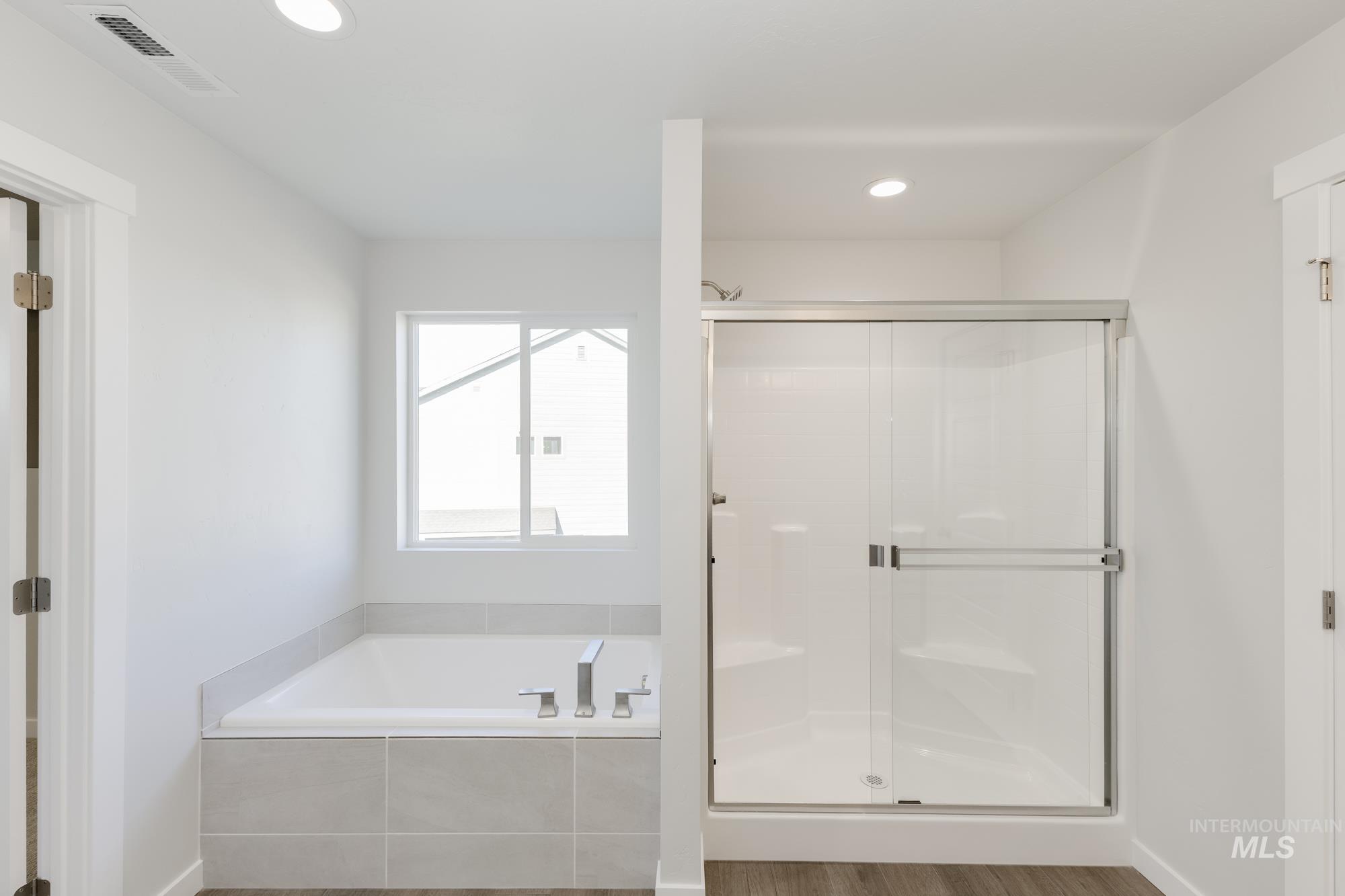 11120 W Teratai St, Star, Idaho 83669, 4 Bedrooms, 3 Bathrooms, Residential For Sale, Price $624,990,MLS 98957746