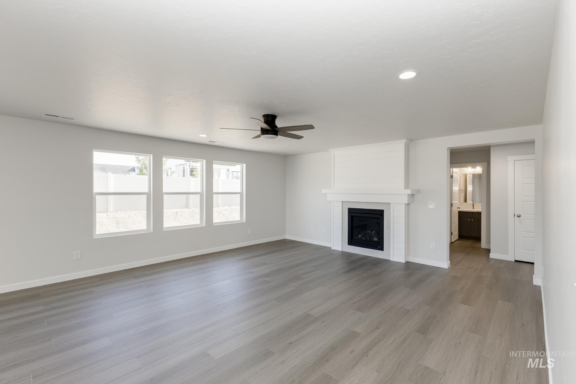 11120 W Teratai St, Star, Idaho 83669, 4 Bedrooms, 3 Bathrooms, Residential For Sale, Price $624,990,MLS 98957746