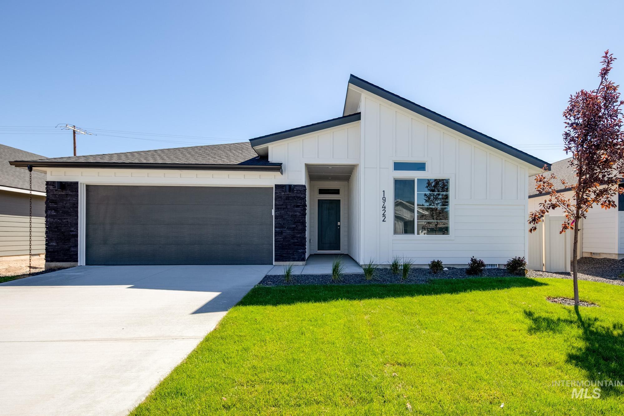 19422 Schooner Ave, Caldwell, Idaho 83605, 4 Bedrooms, 2 Bathrooms, Residential For Sale, Price $402,990,MLS 98957761