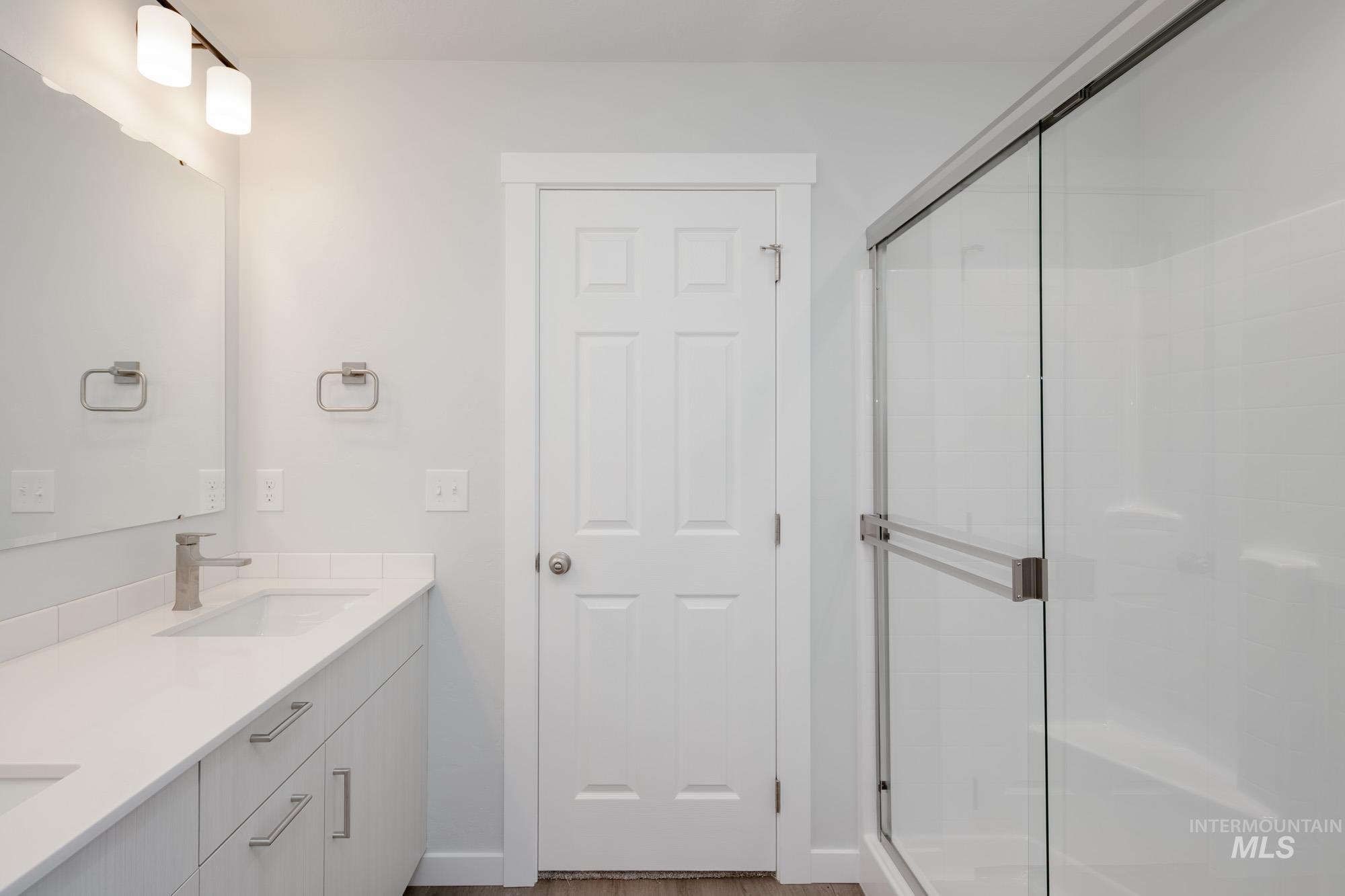 19422 Schooner Ave, Caldwell, Idaho 83605, 4 Bedrooms, 2 Bathrooms, Residential For Sale, Price $402,990,MLS 98957761