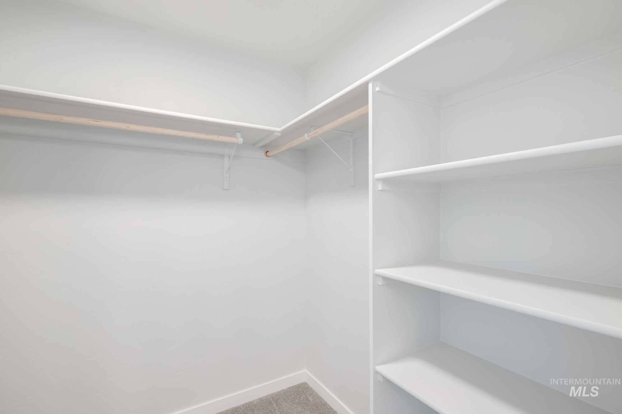 4195 E Woodmurra St, Meridian, Idaho 83642, 3 Bedrooms, 2.5 Bathrooms, Residential For Sale, Price $422,990,MLS 98957768